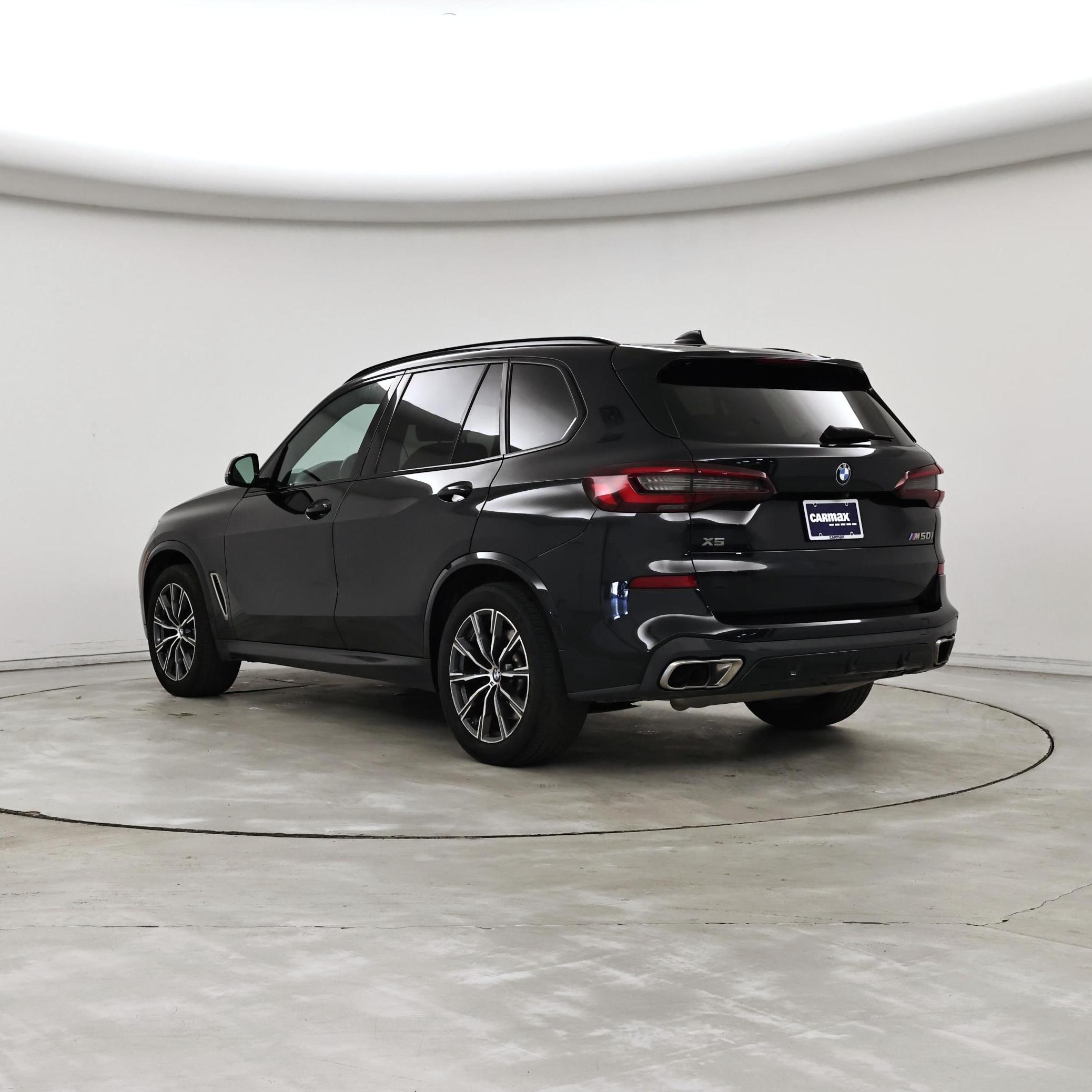 Thumbnail: 2023 BMW X5 - 2