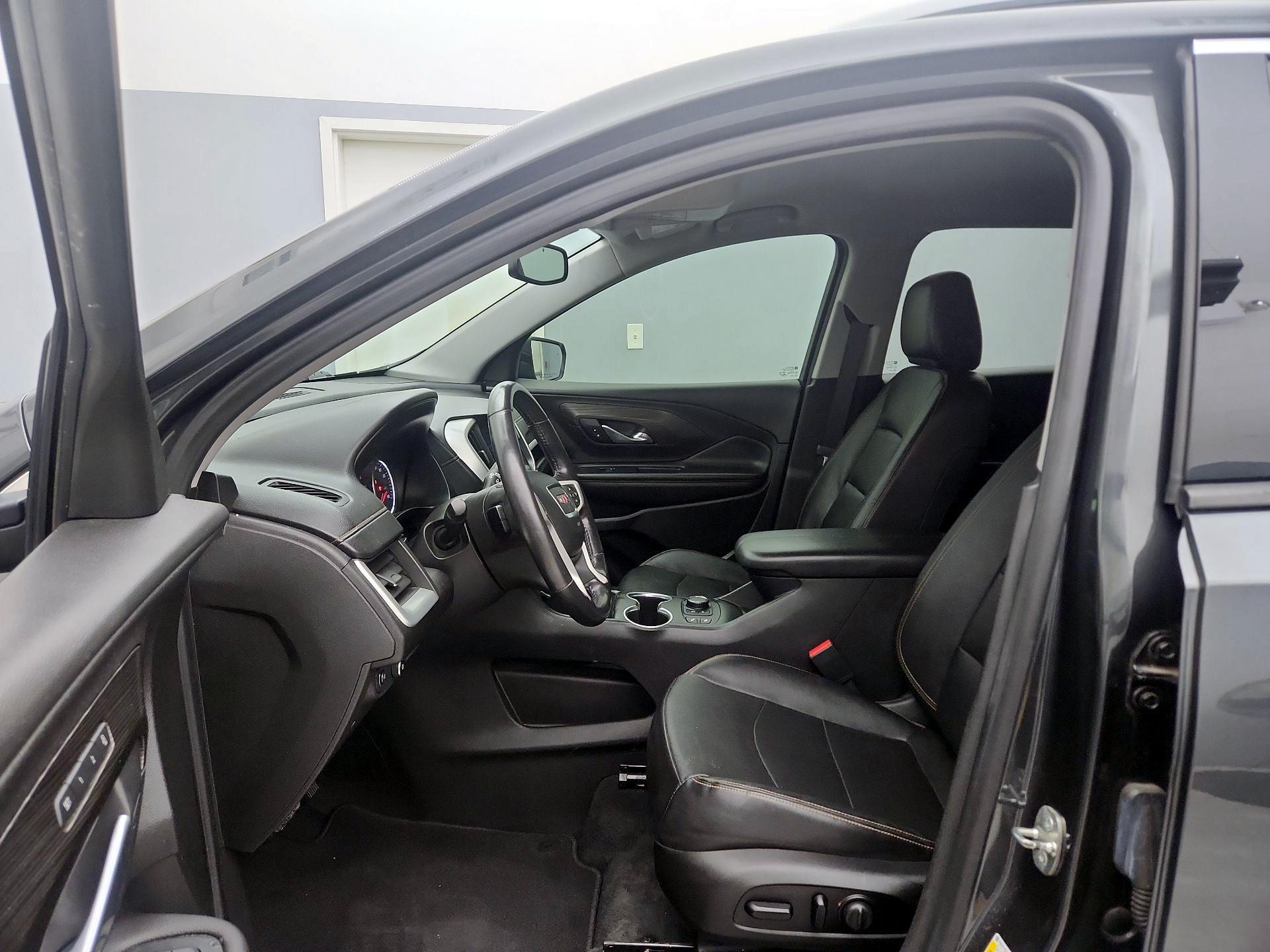 Thumbnail: 2021 GMC Terrain - 11