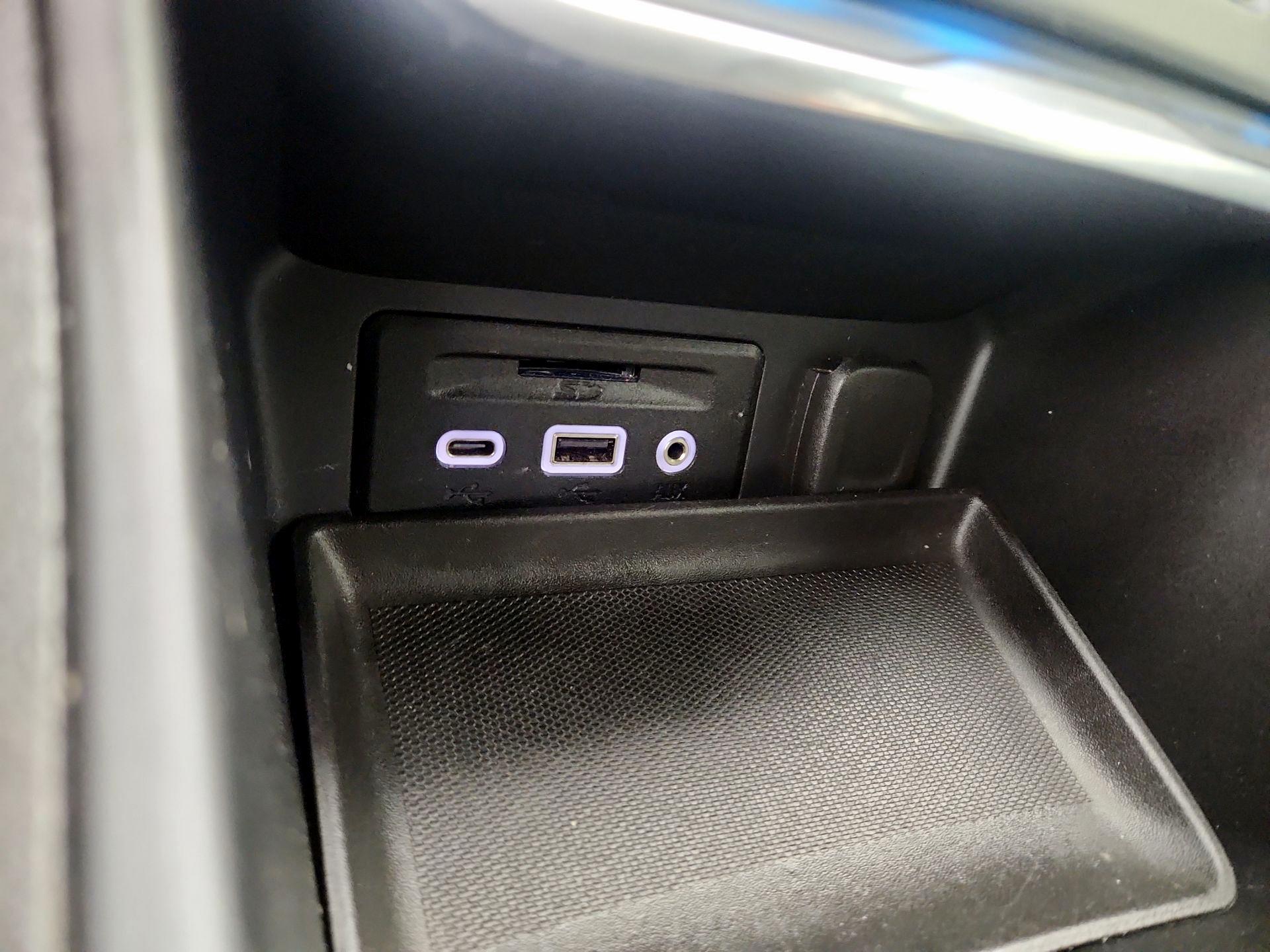 Thumbnail: 2021 GMC Terrain - 18