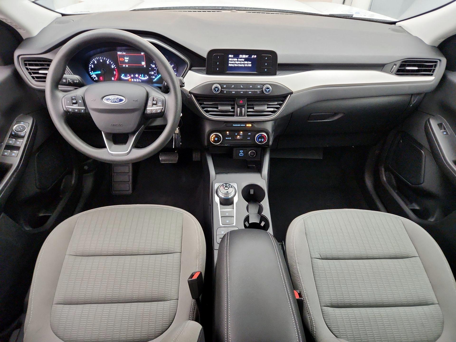 Thumbnail: 2021 Ford Escape - 9