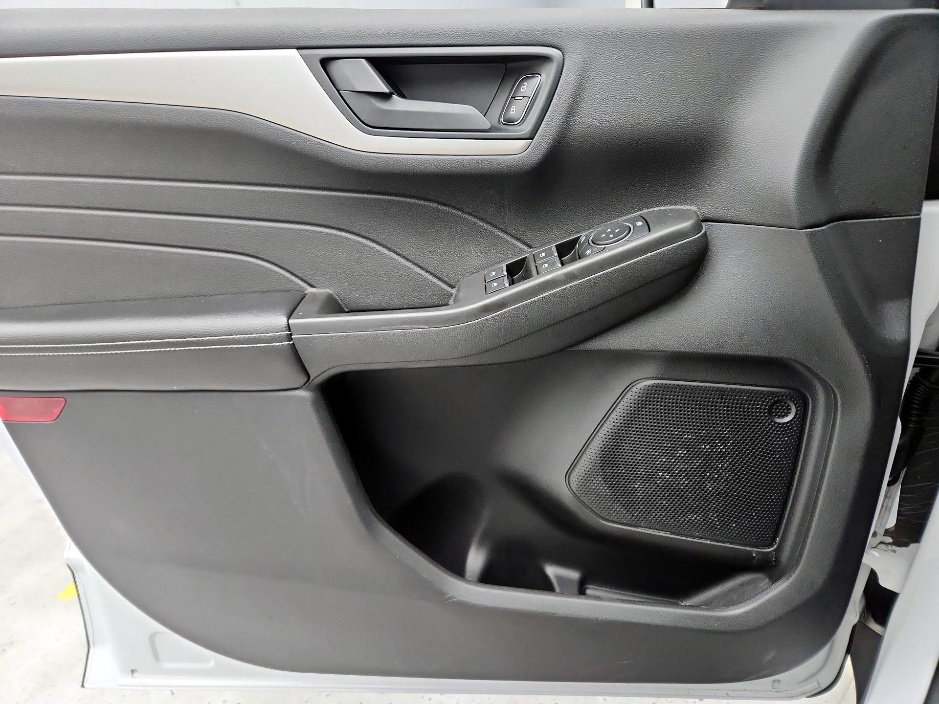 Thumbnail: 2021 Ford Escape - 12