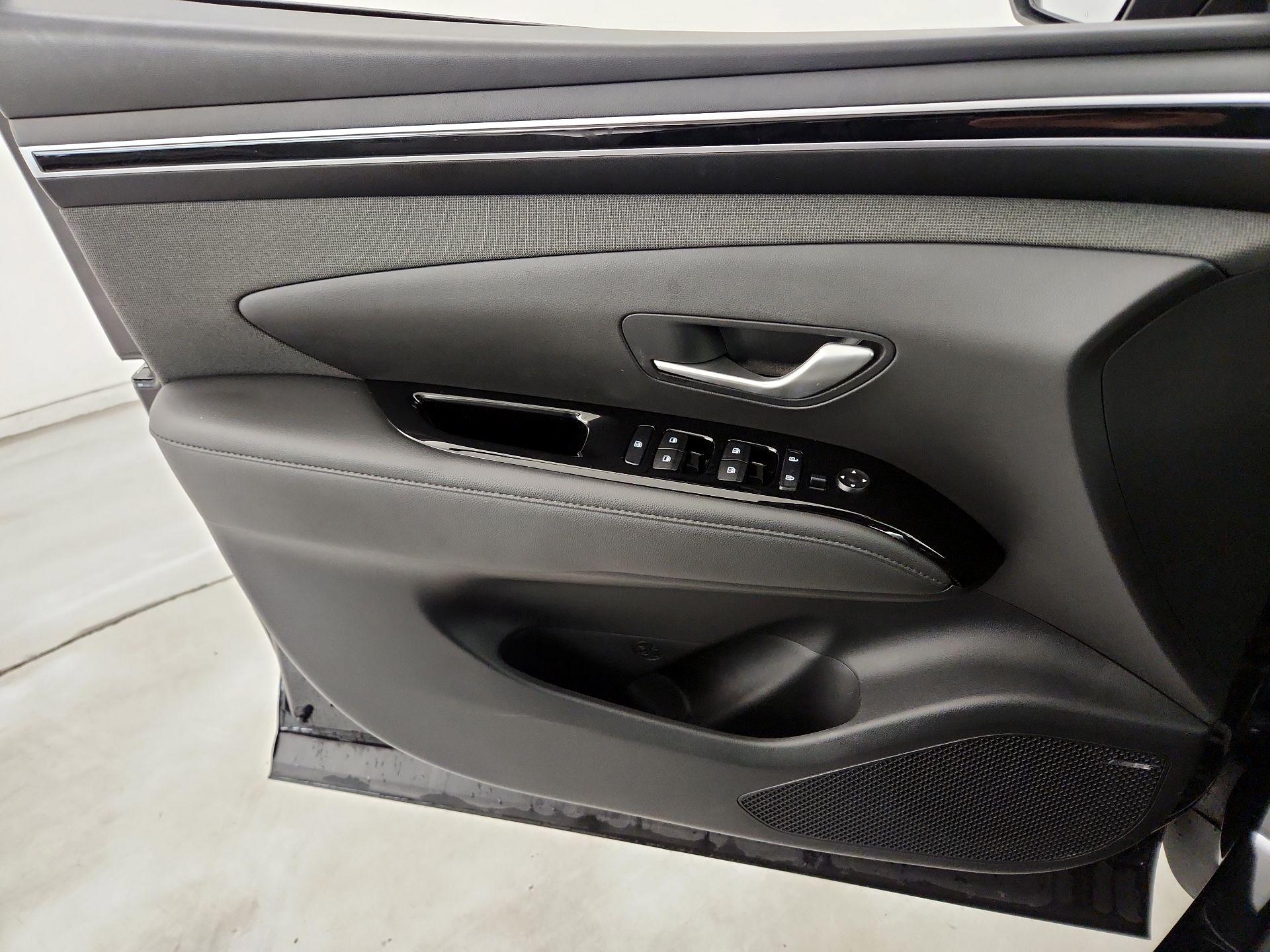 Thumbnail: 2024 Hyundai Santa Cruz - 12