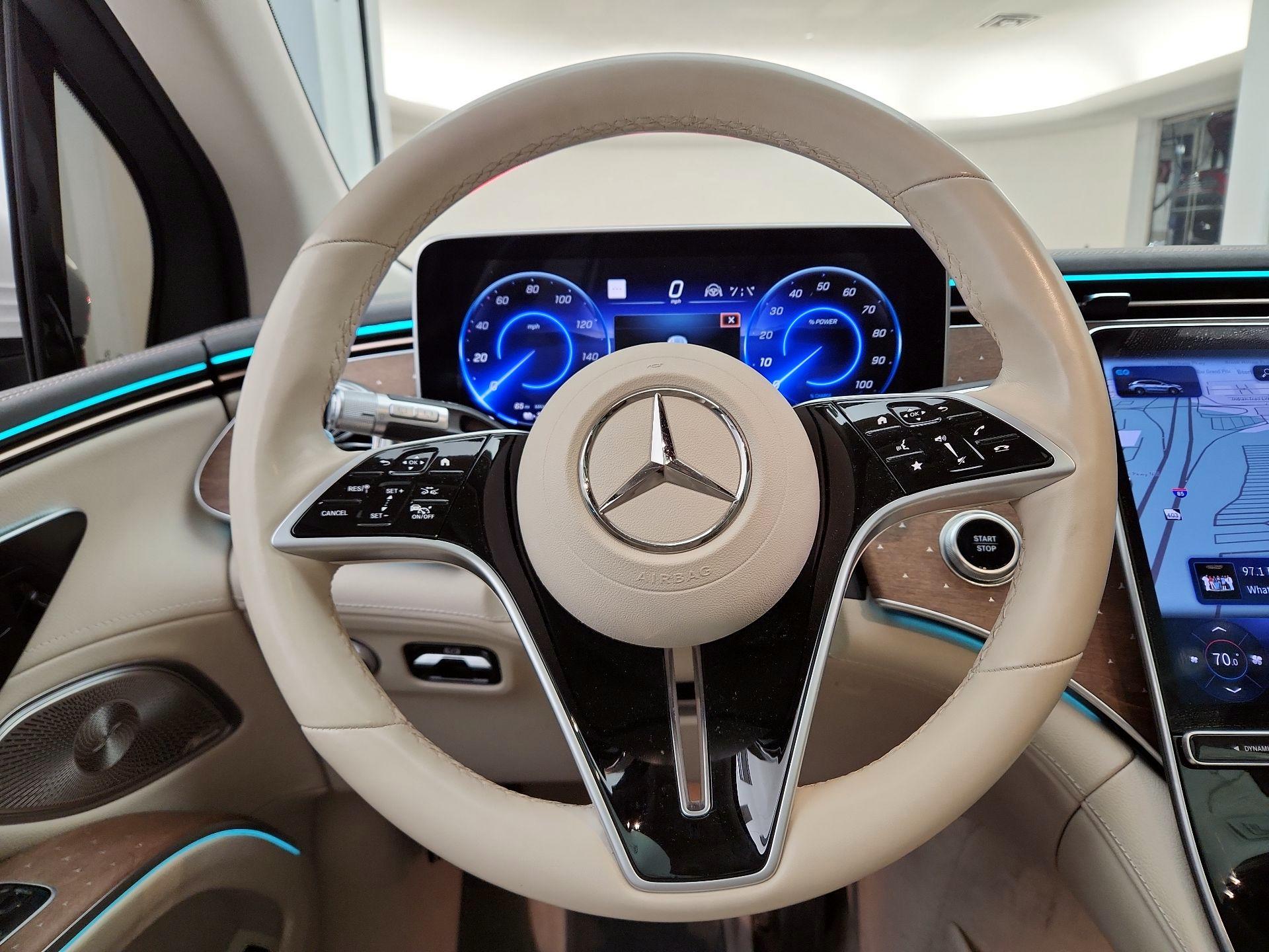 Thumbnail: 2023 Mercedes-Benz EQS - 10