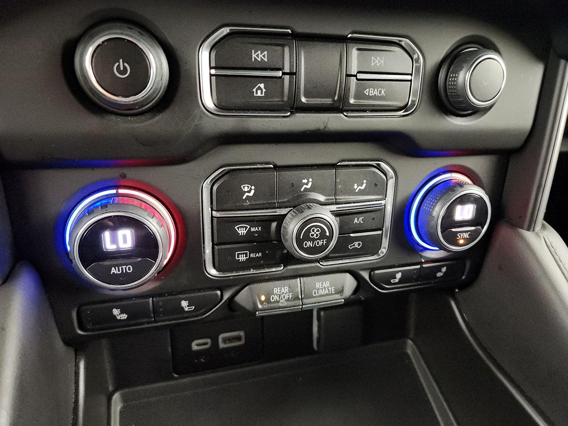 Thumbnail: 2023 Chevrolet Tahoe - 16