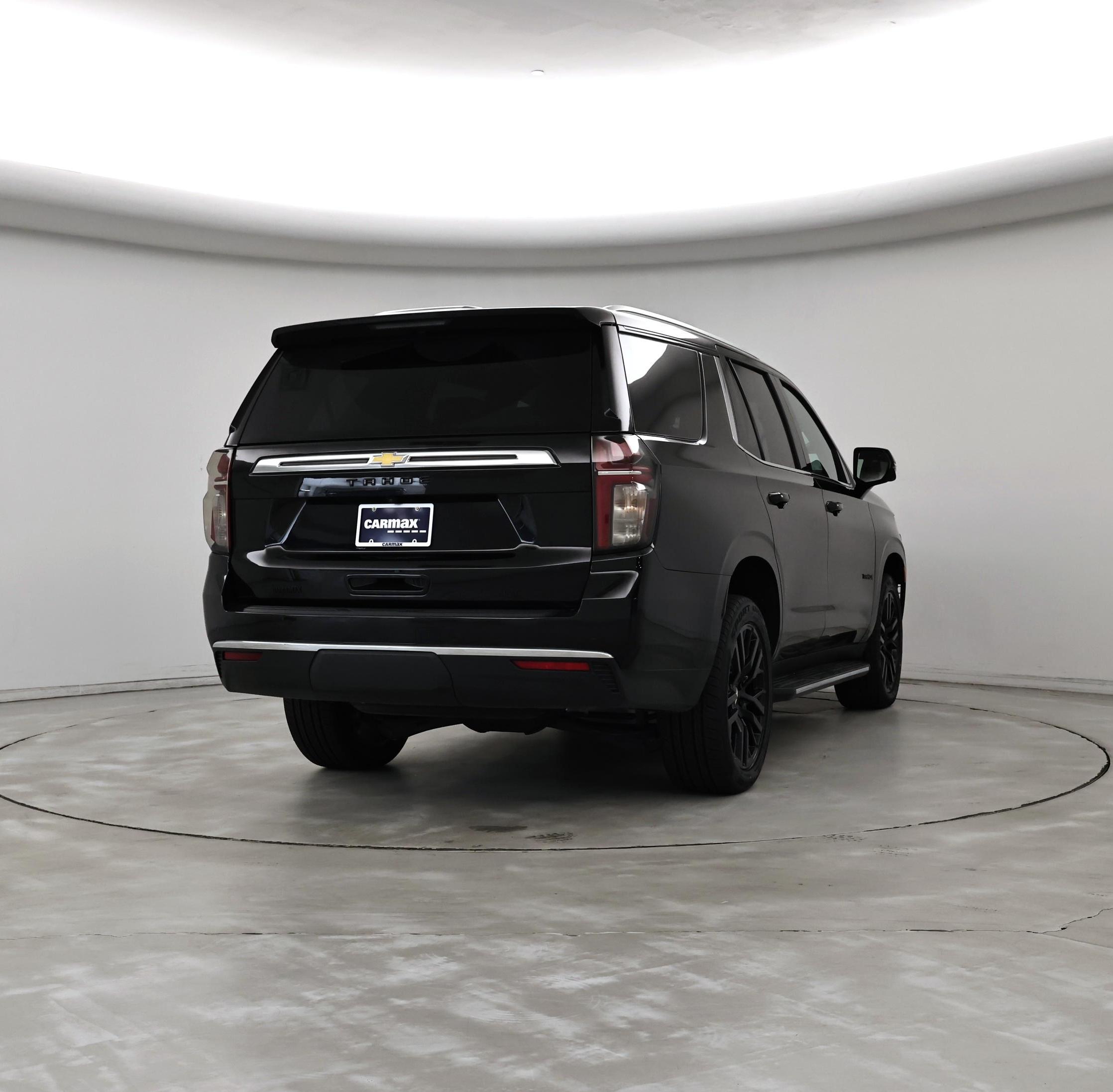 Thumbnail: 2023 Chevrolet Tahoe - 8