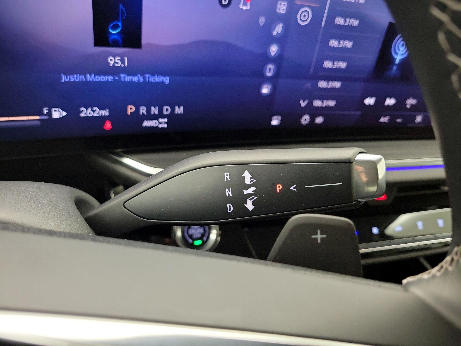 Thumbnail: 2025 Buick Envision - 17