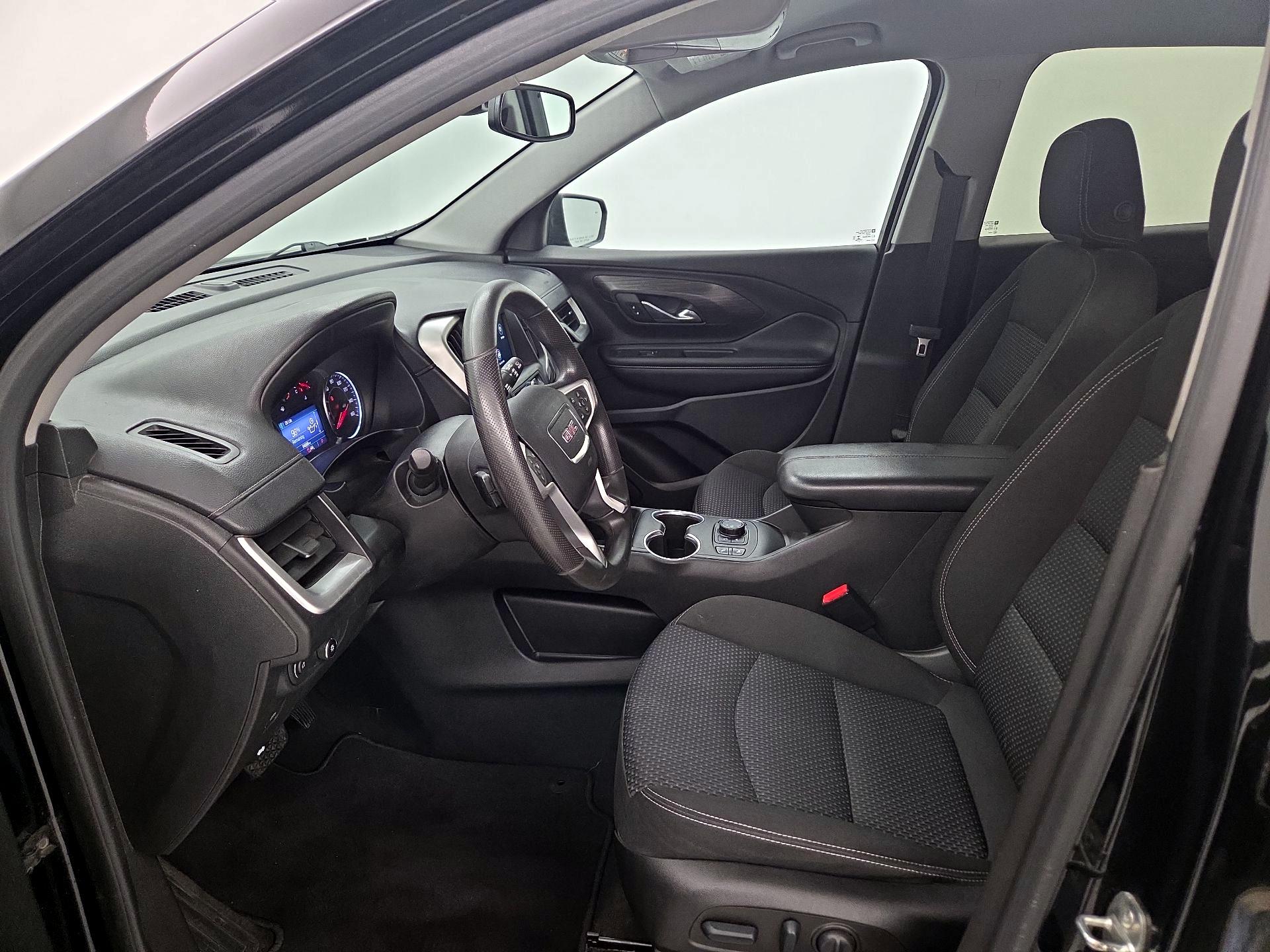 Thumbnail: 2022 GMC Terrain - 11