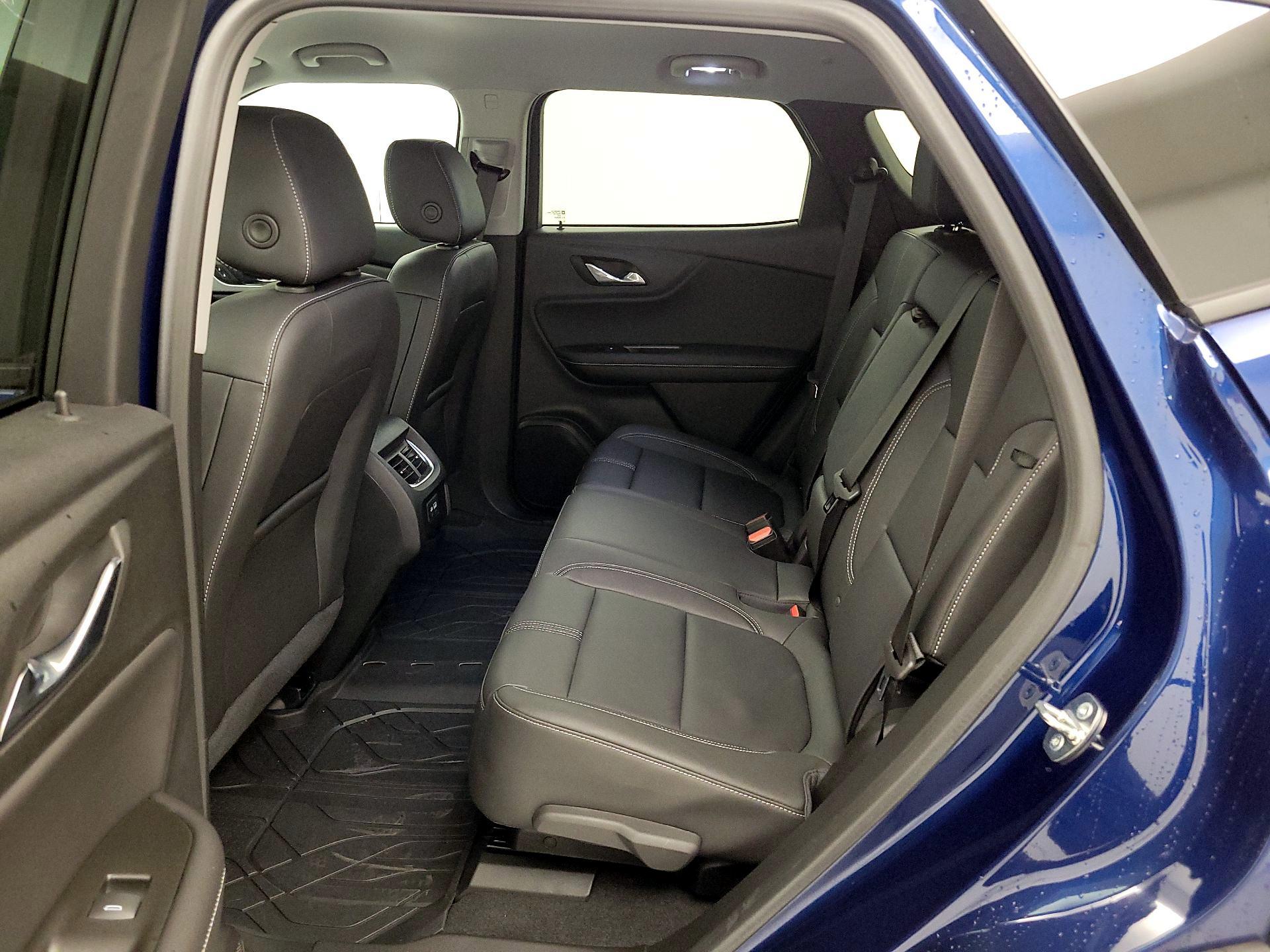 Thumbnail: 2023 Chevrolet Blazer - 19