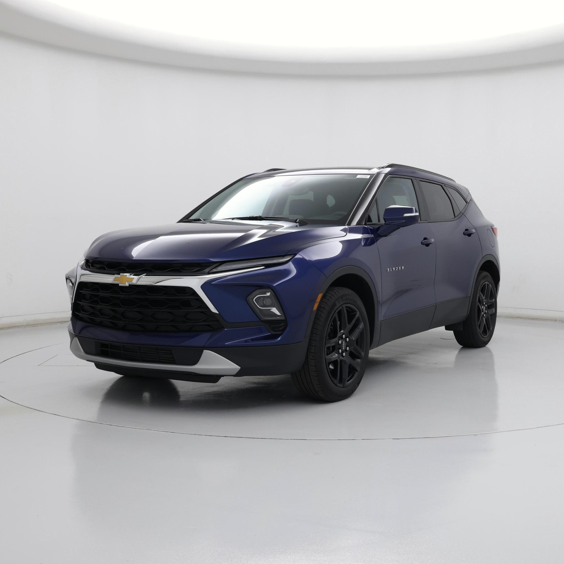 Thumbnail: 2023 Chevrolet Blazer - 4
