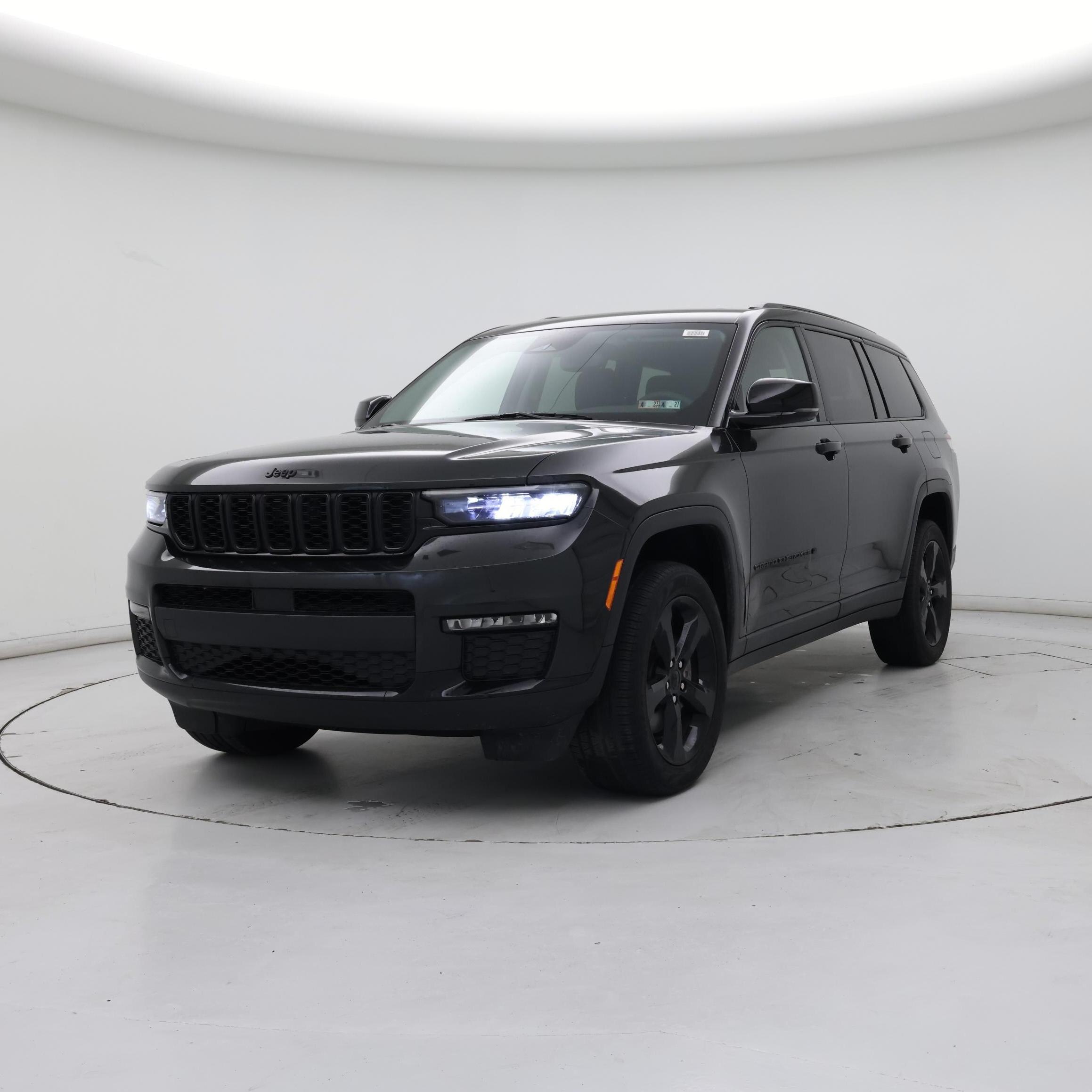 Thumbnail: 2023 Jeep Grand Cherokee L - 4