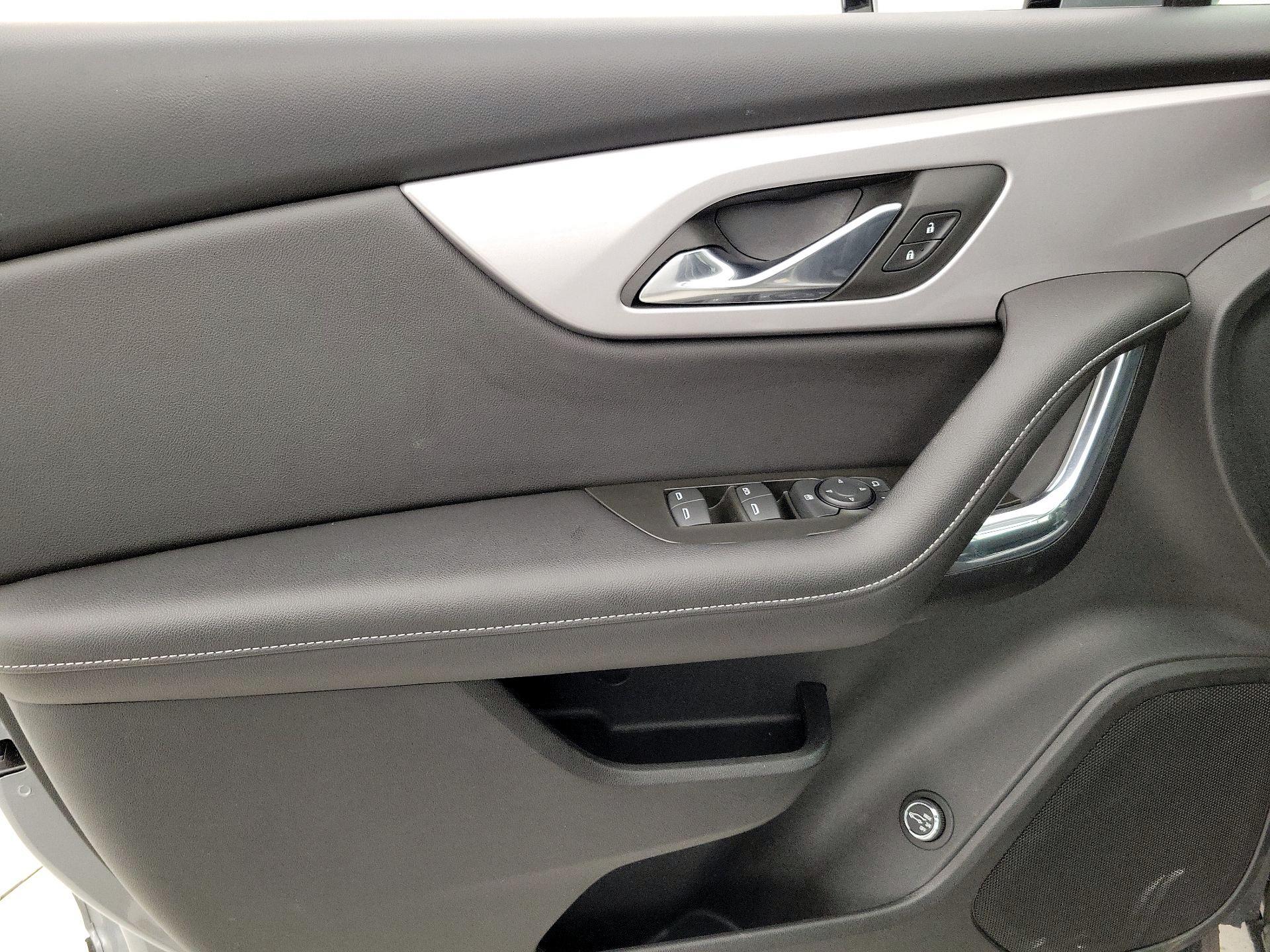 Thumbnail: 2023 Chevrolet Blazer - 12