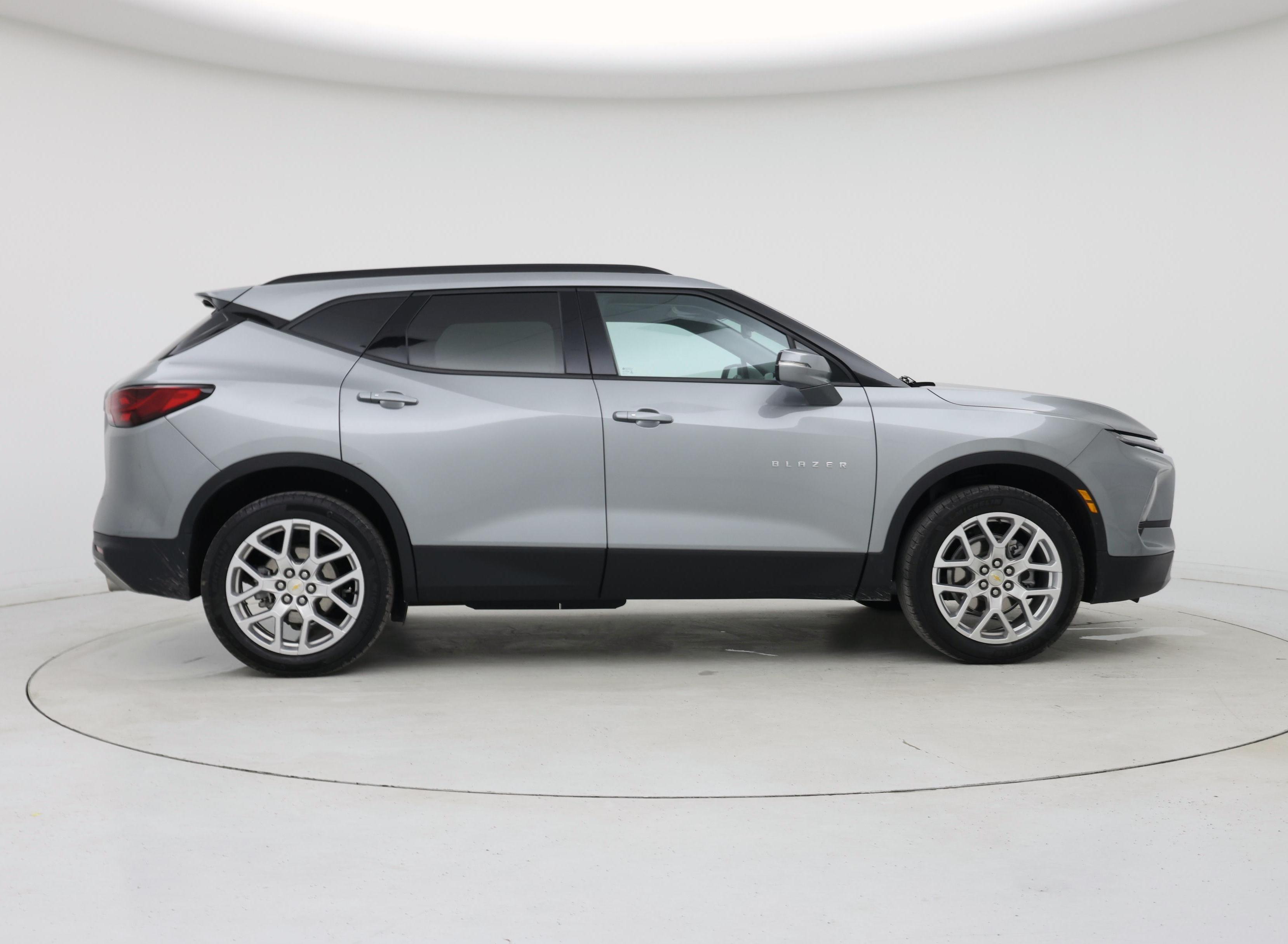 Thumbnail: 2023 Chevrolet Blazer - 7