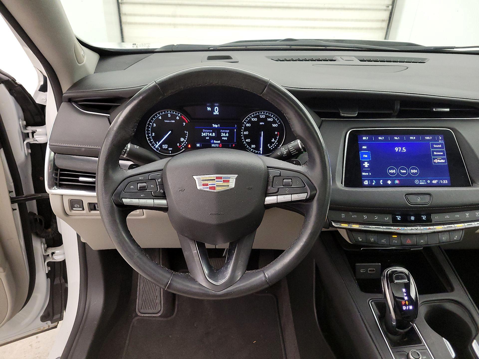 Thumbnail: 2023 Cadillac XT4 - 10