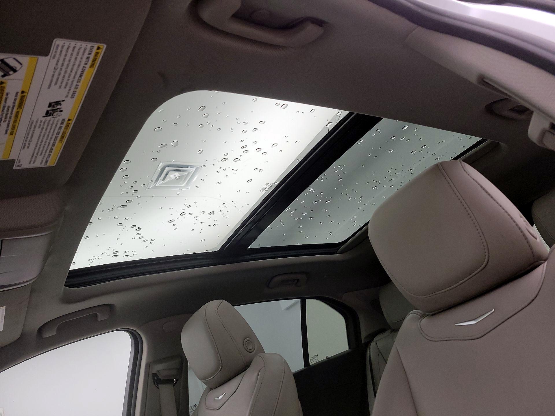 Thumbnail: 2023 Cadillac XT4 - 19