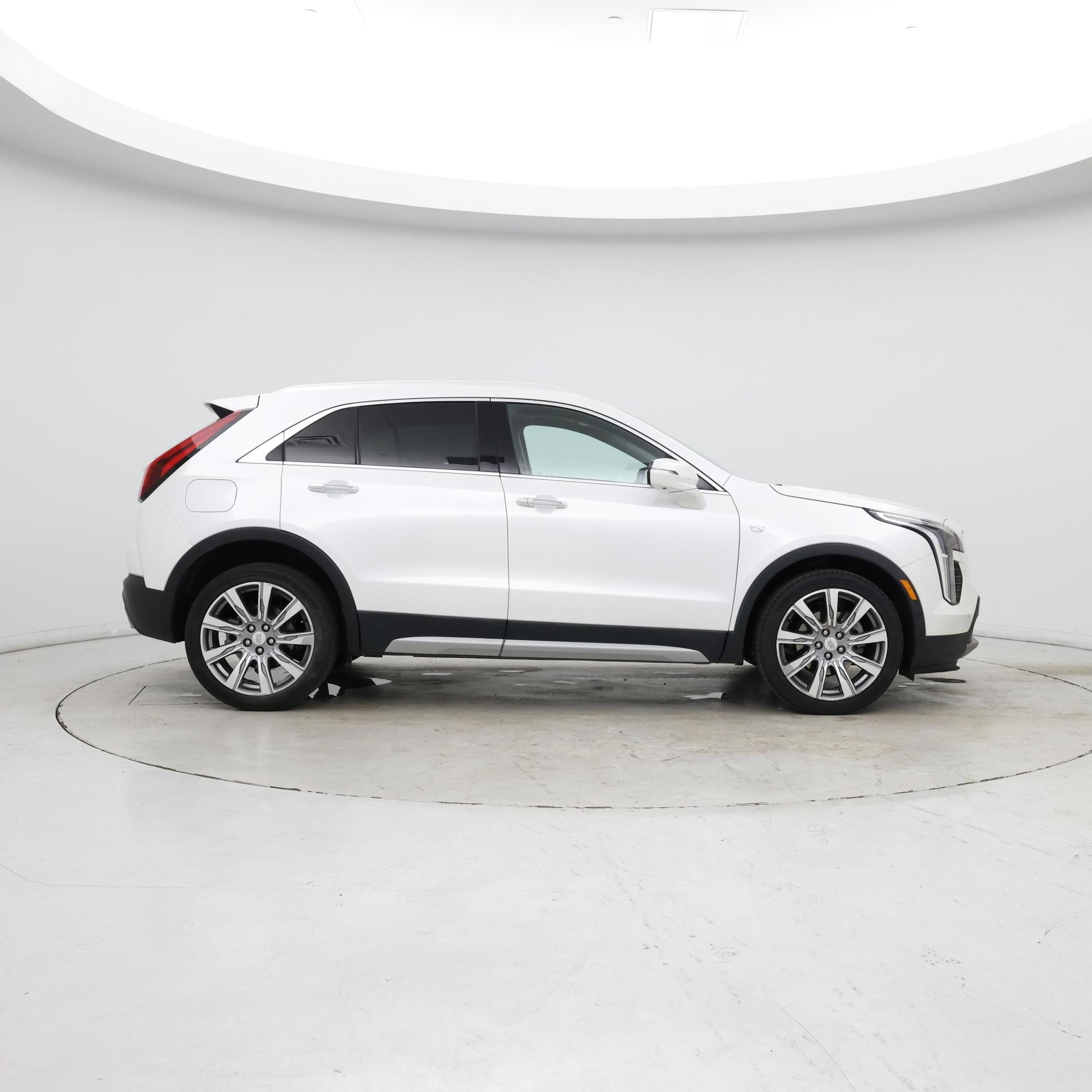 Thumbnail: 2023 Cadillac XT4 - 7