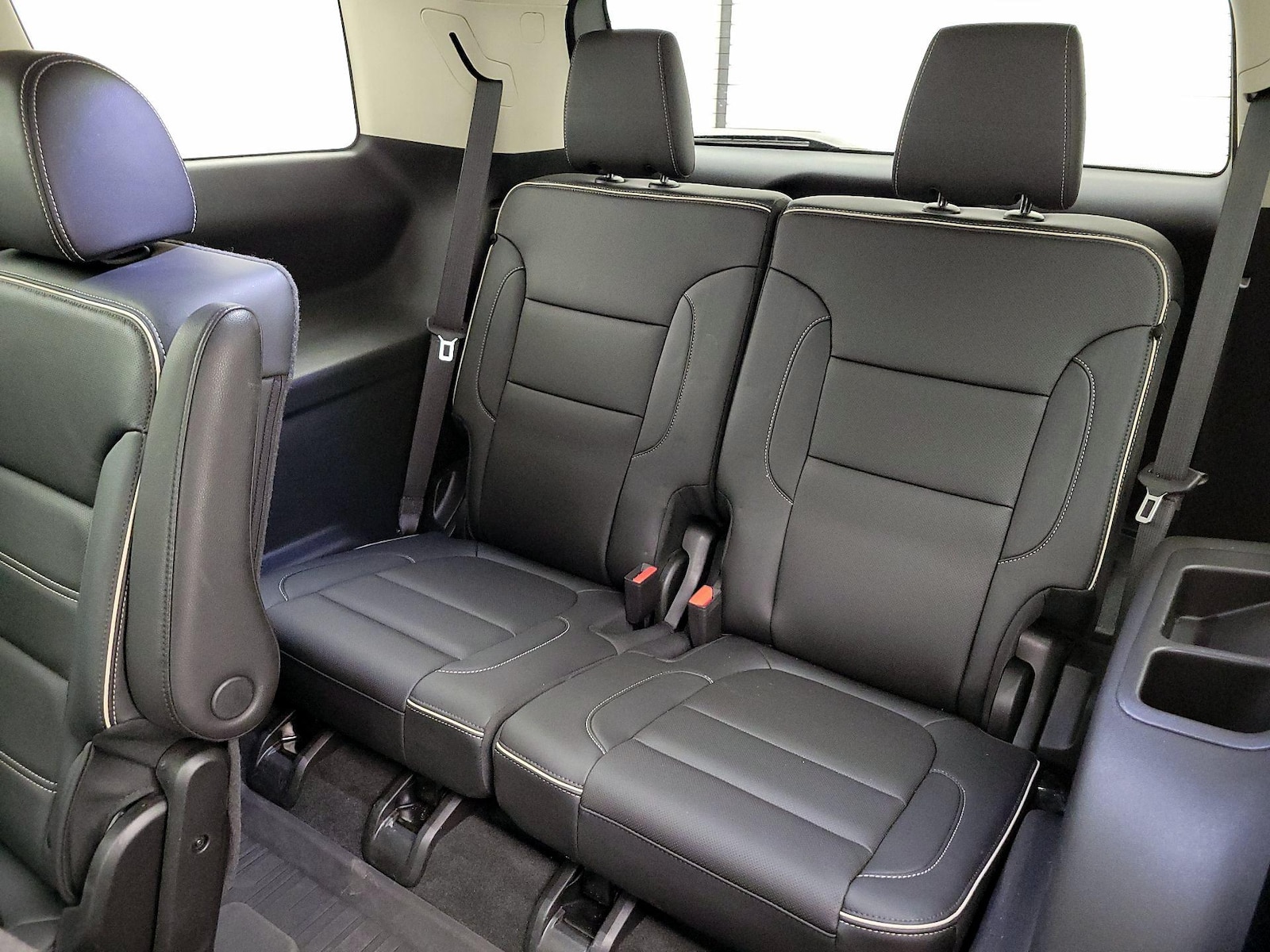 2023 GMC Acadia Denali - Photo 23