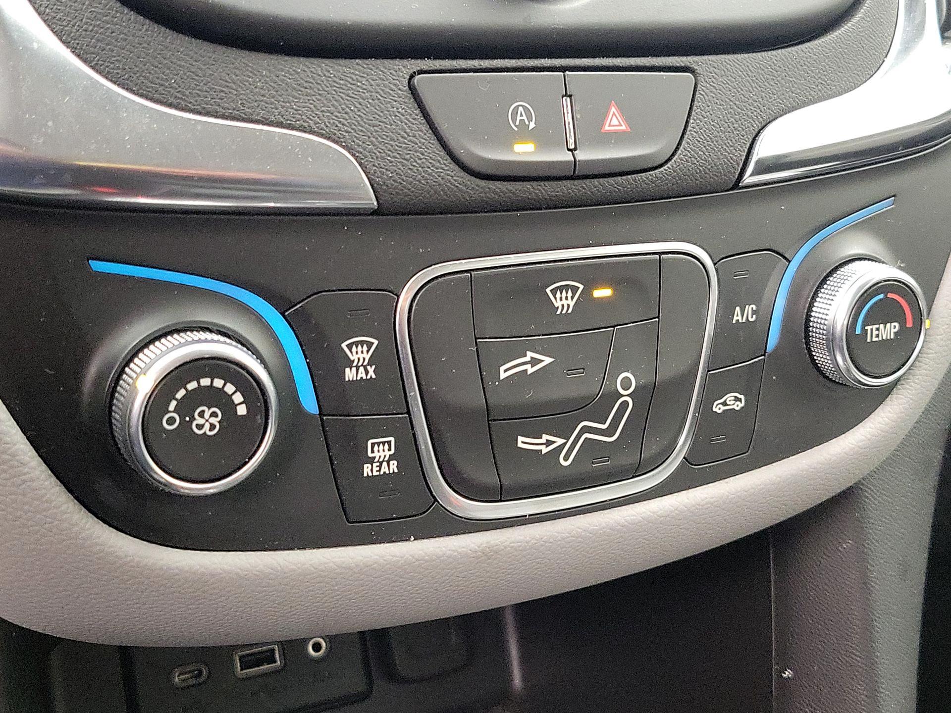 Thumbnail: 2024 Chevrolet Equinox - 16