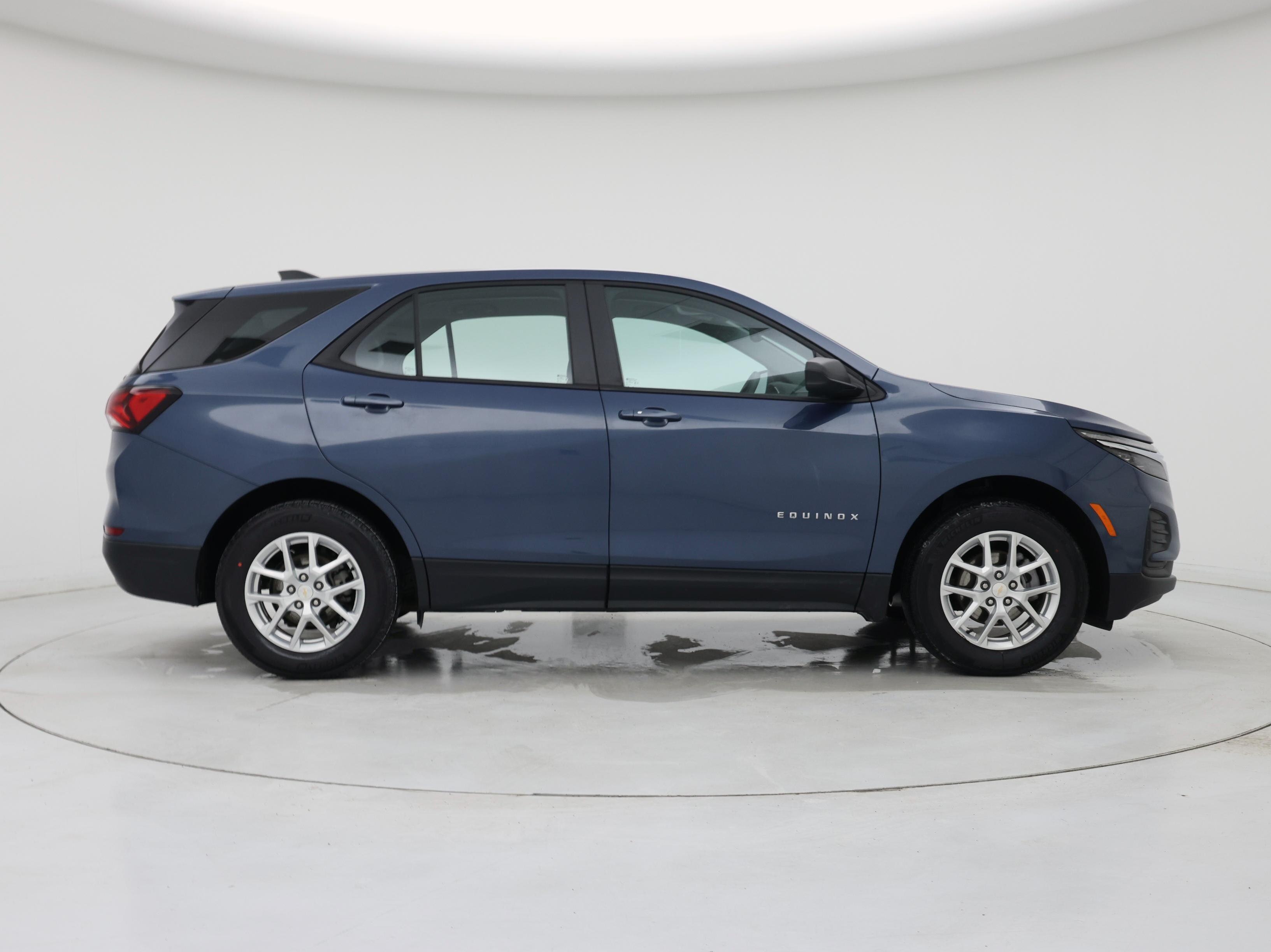 Thumbnail: 2024 Chevrolet Equinox - 7