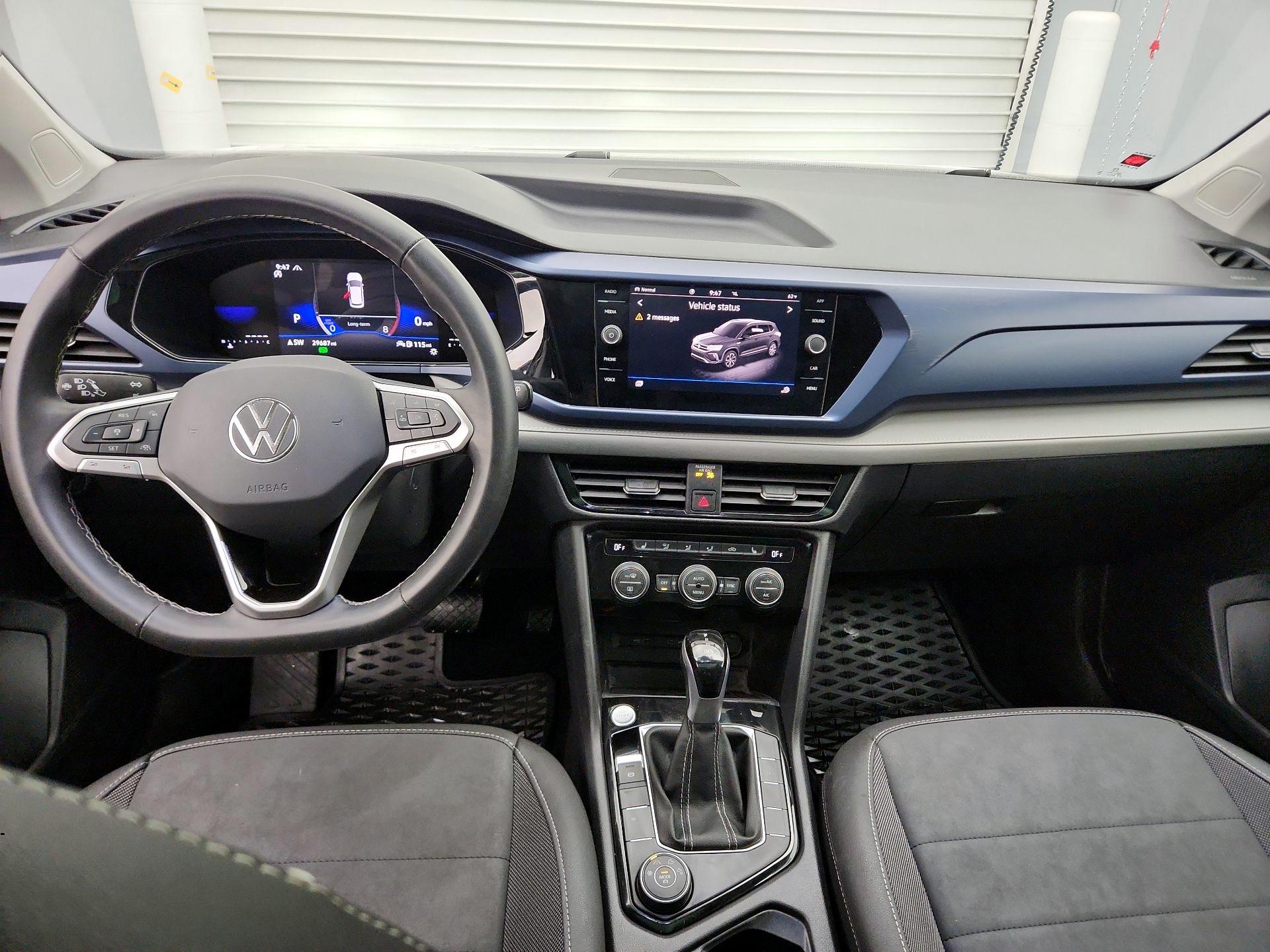 Thumbnail: 2024 Volkswagen Taos - 9