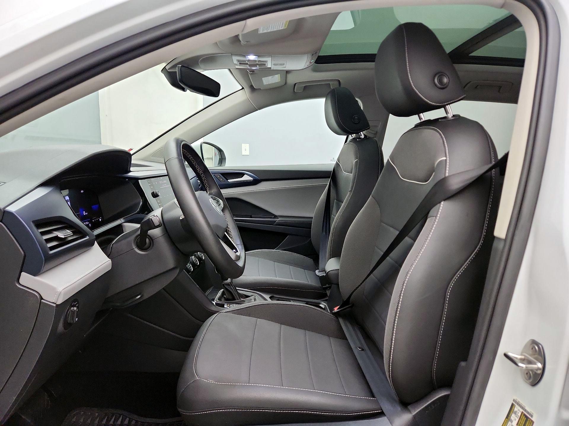 Thumbnail: 2024 Volkswagen Taos - 11