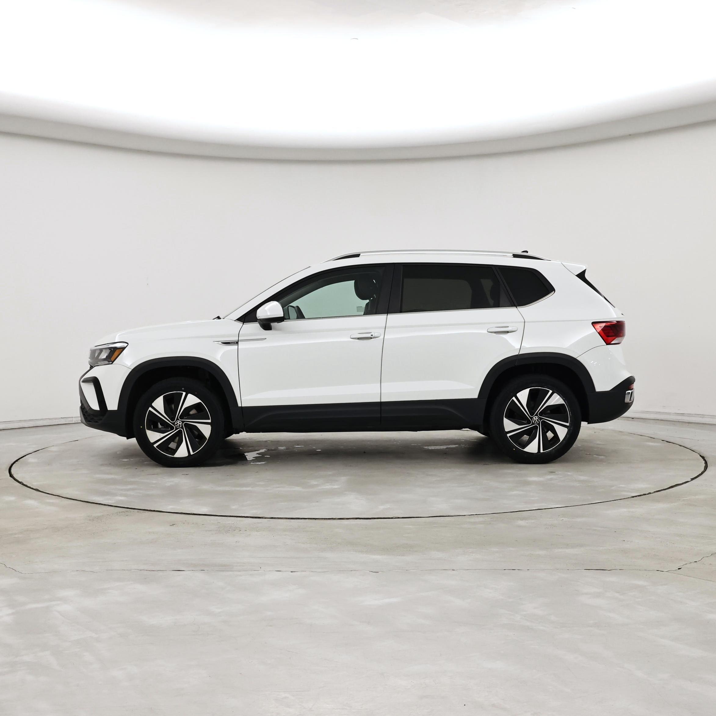 Thumbnail: 2024 Volkswagen Taos - 3