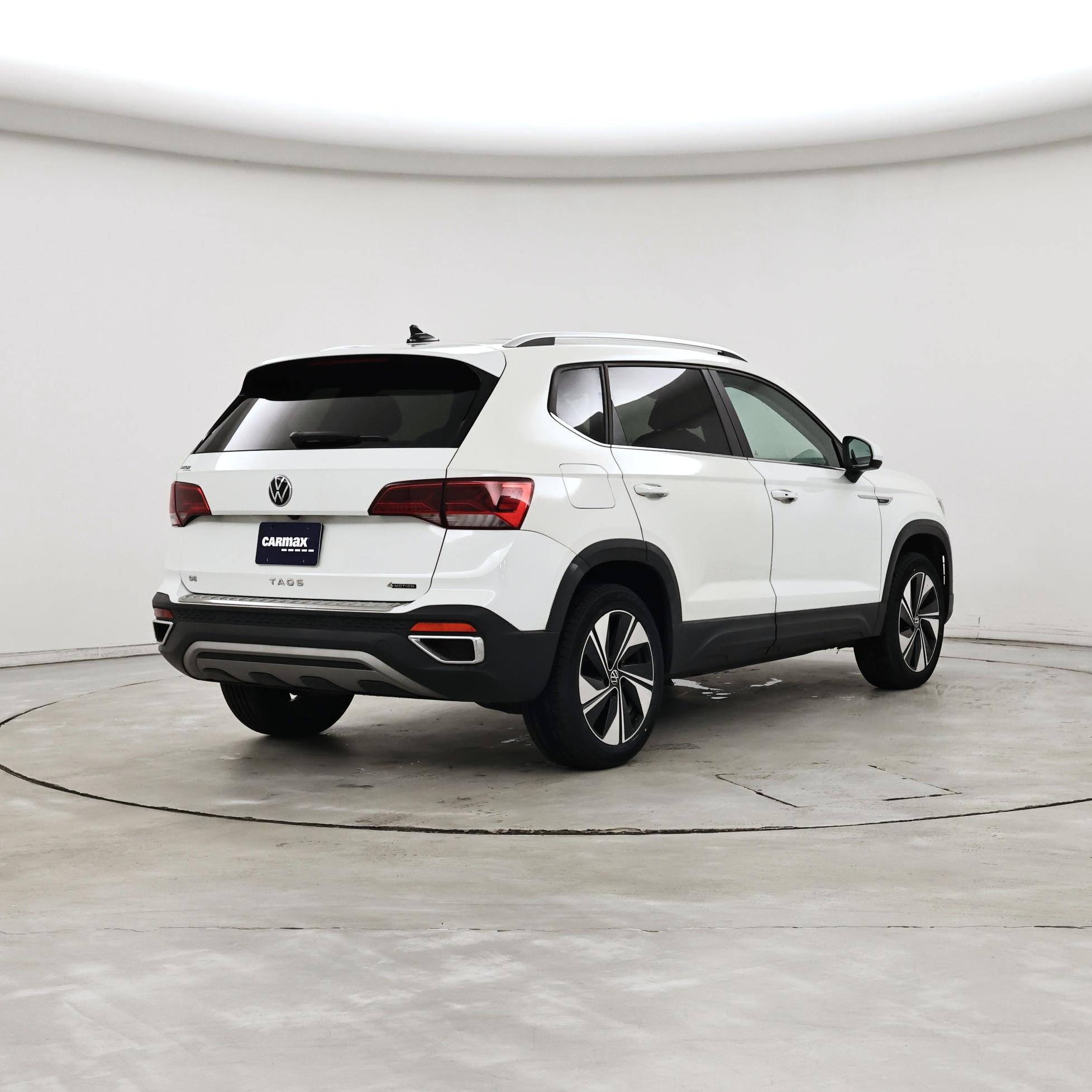 Thumbnail: 2024 Volkswagen Taos - 8