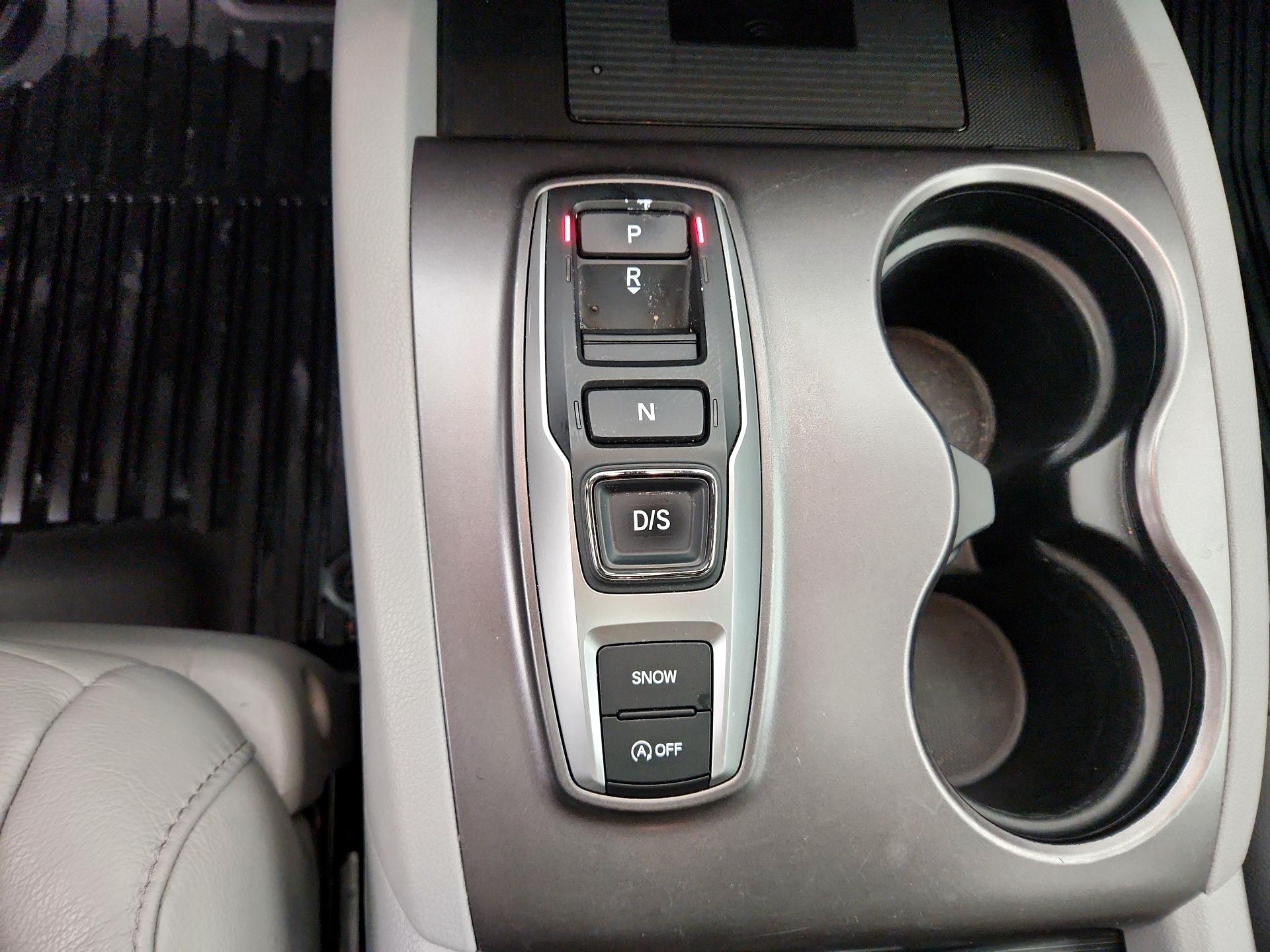 Thumbnail: 2021 Honda Pilot - 17