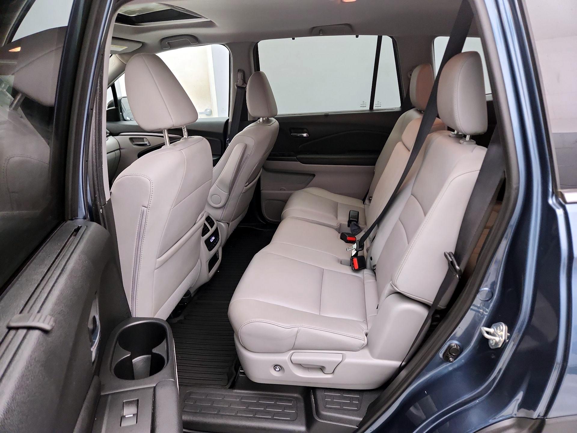 Thumbnail: 2021 Honda Pilot - 20