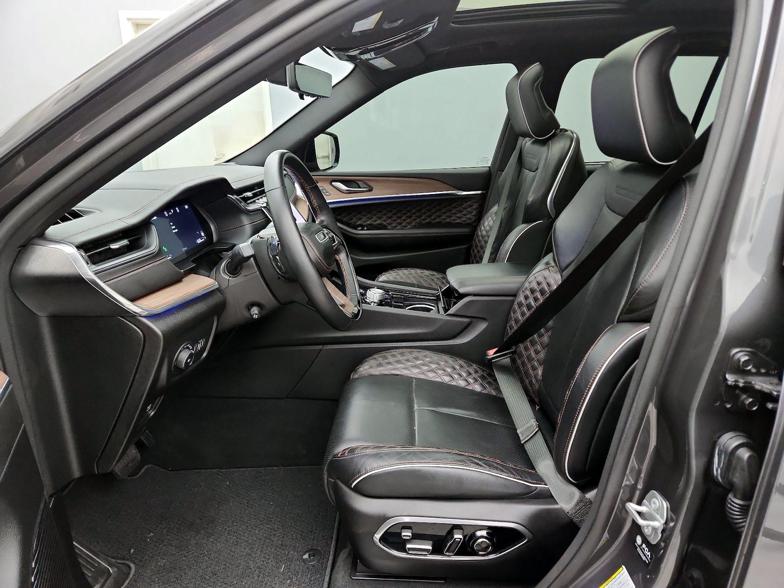 2023 Jeep Grand Cherokee Summit - Photo 12
