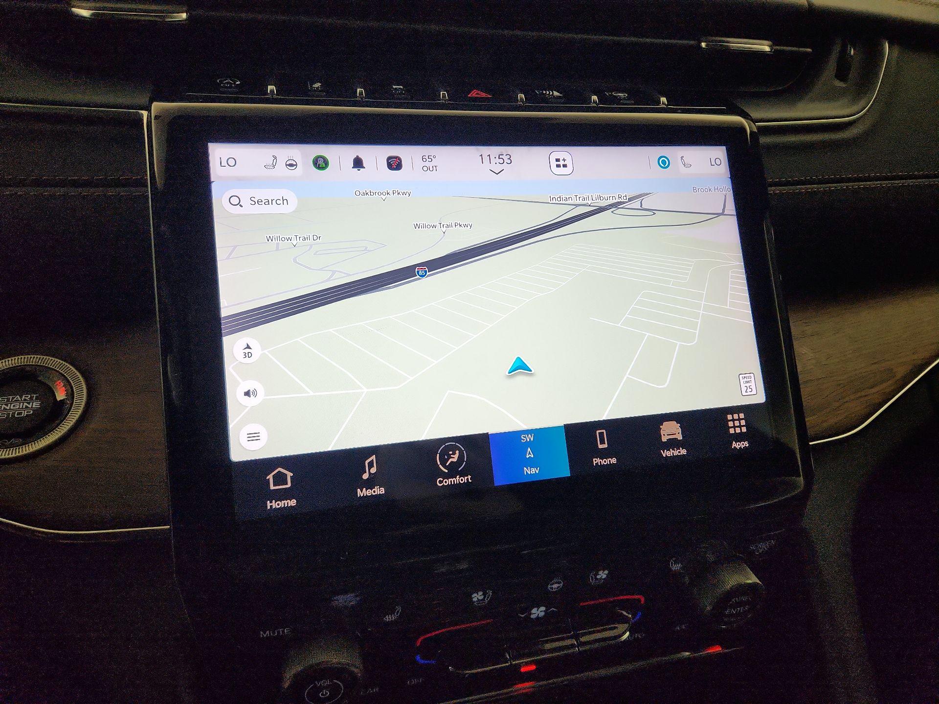 Thumbnail: 2023 Jeep Grand Cherokee - 14