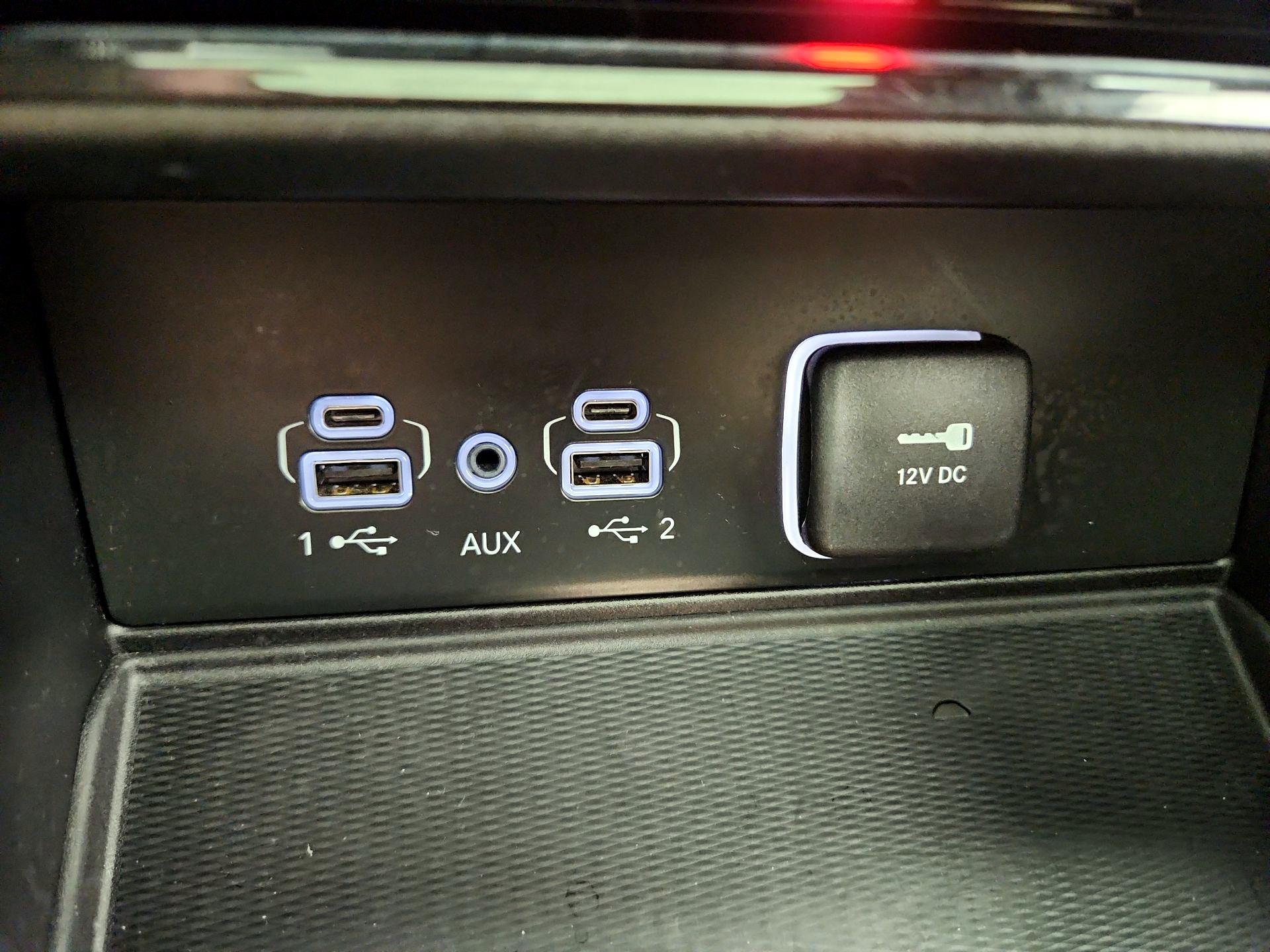 Thumbnail: 2023 Jeep Grand Cherokee - 19