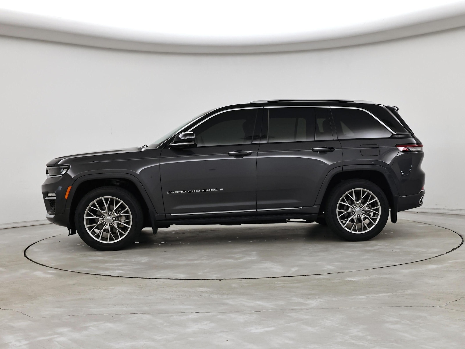 2023 Jeep Grand Cherokee Summit - Photo 4