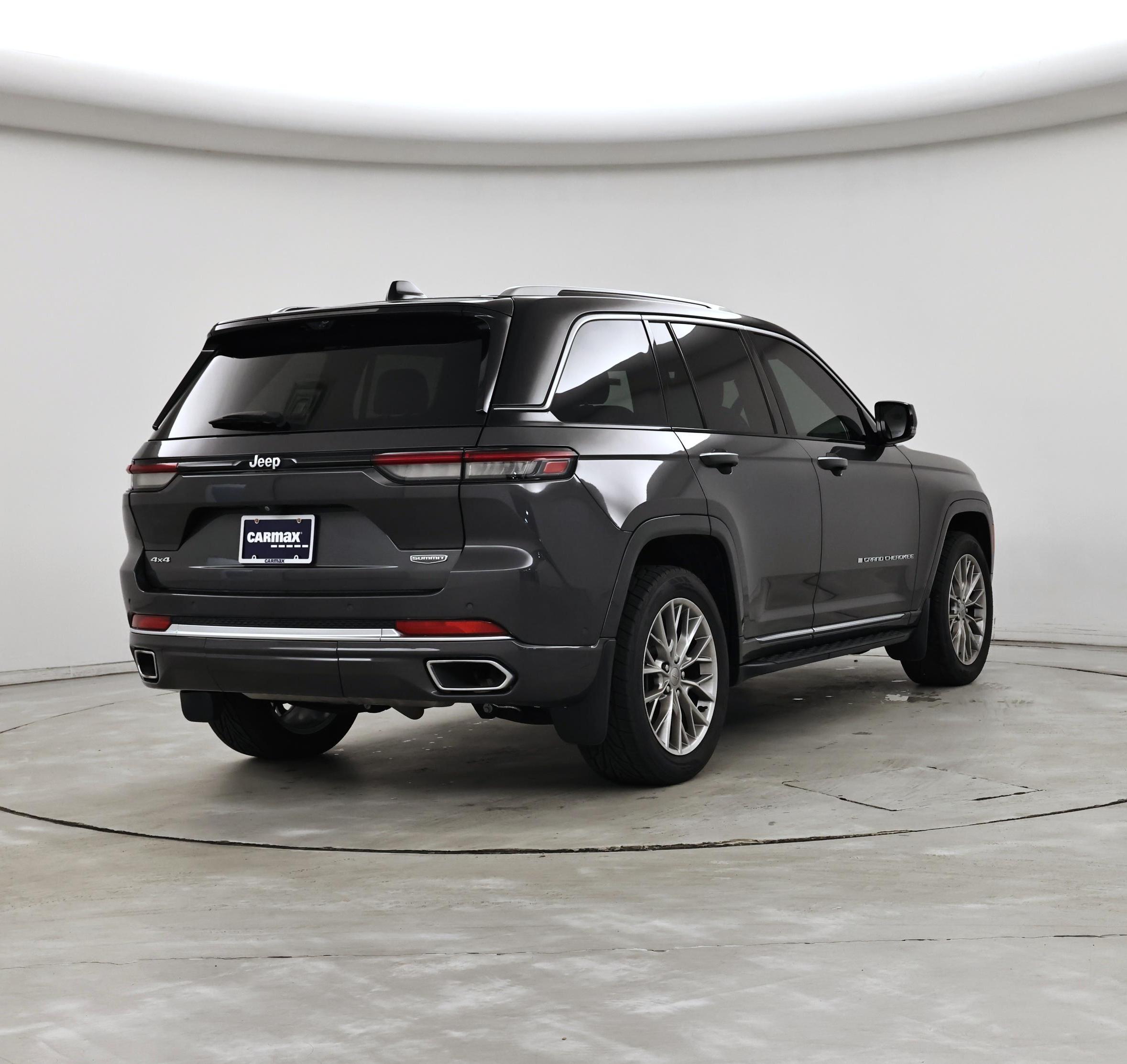 Thumbnail: 2023 Jeep Grand Cherokee - 8