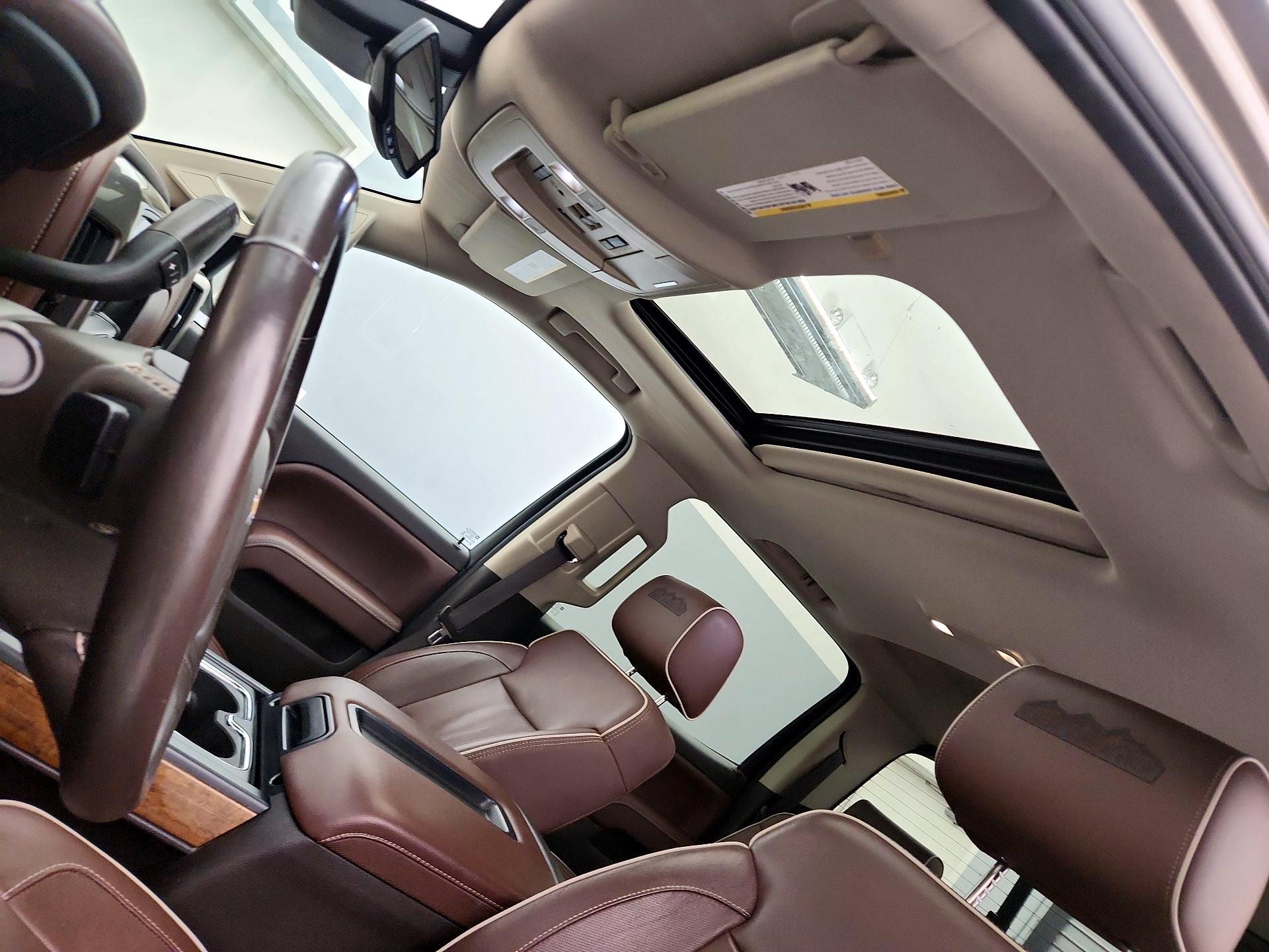 Thumbnail: 2015 Chevrolet Silverado 1500 - 19