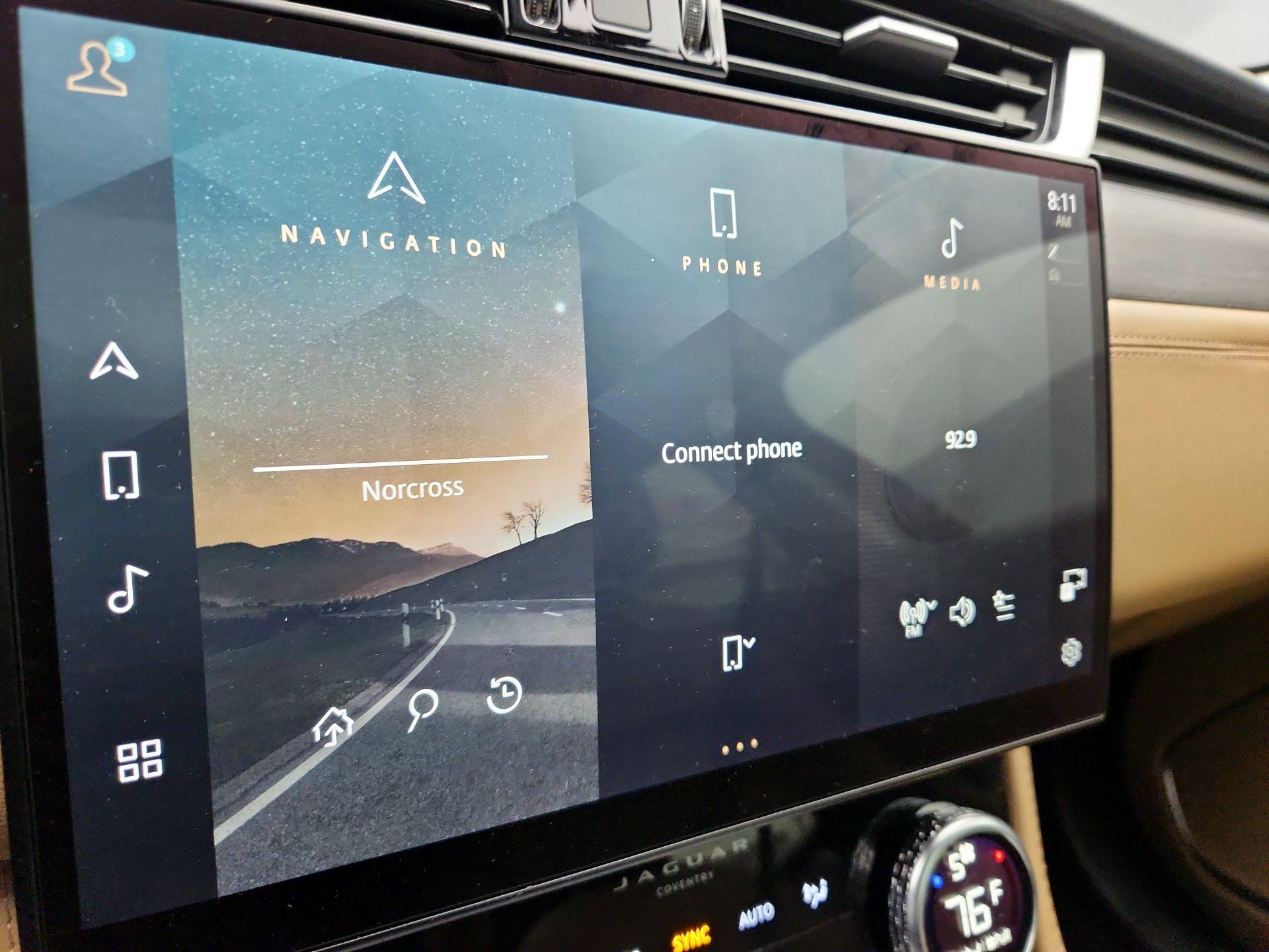 Thumbnail: 2021 Jaguar F-Pace - 16