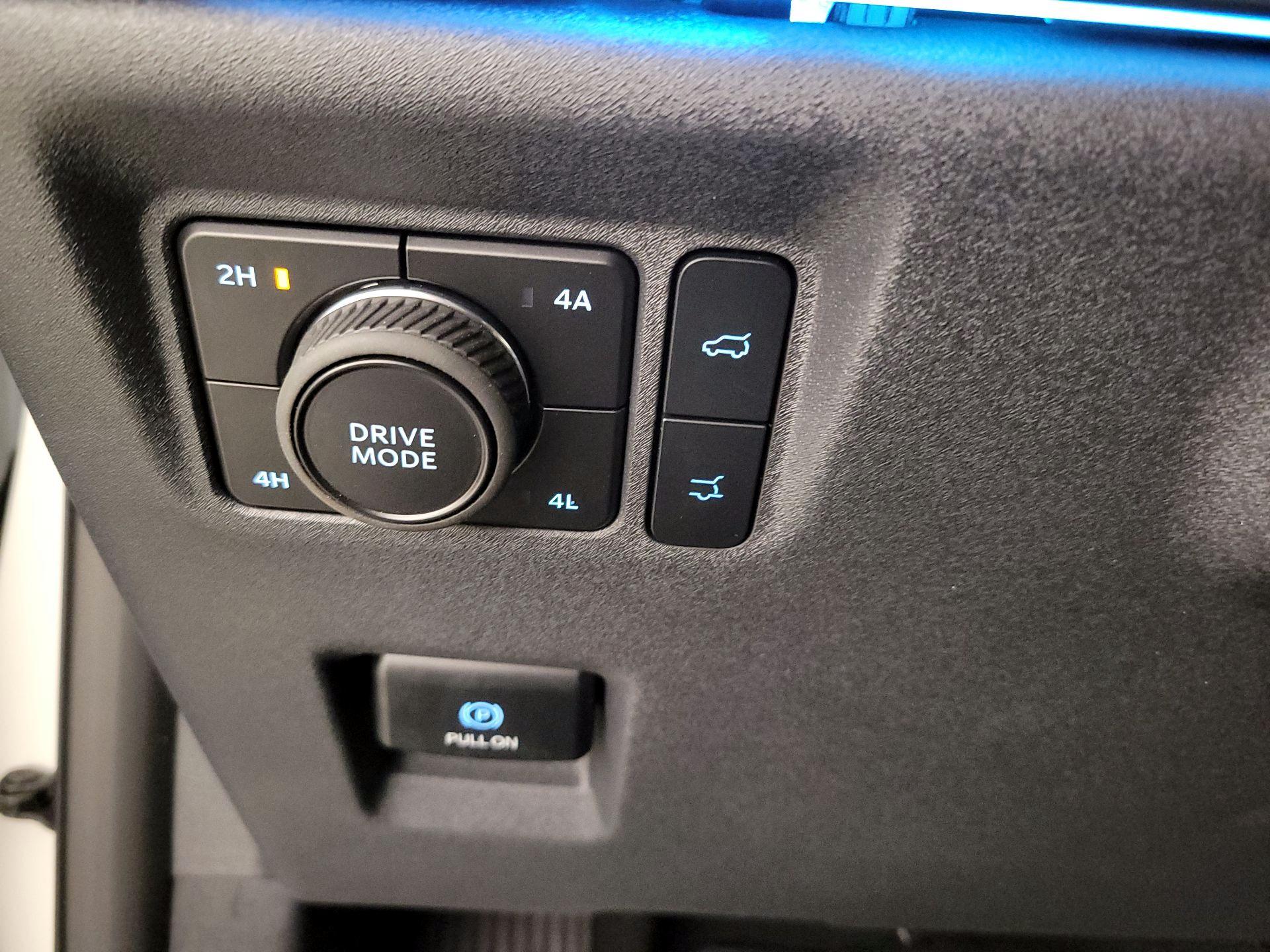 Thumbnail: 2026 Ford Expedition MAX - 13