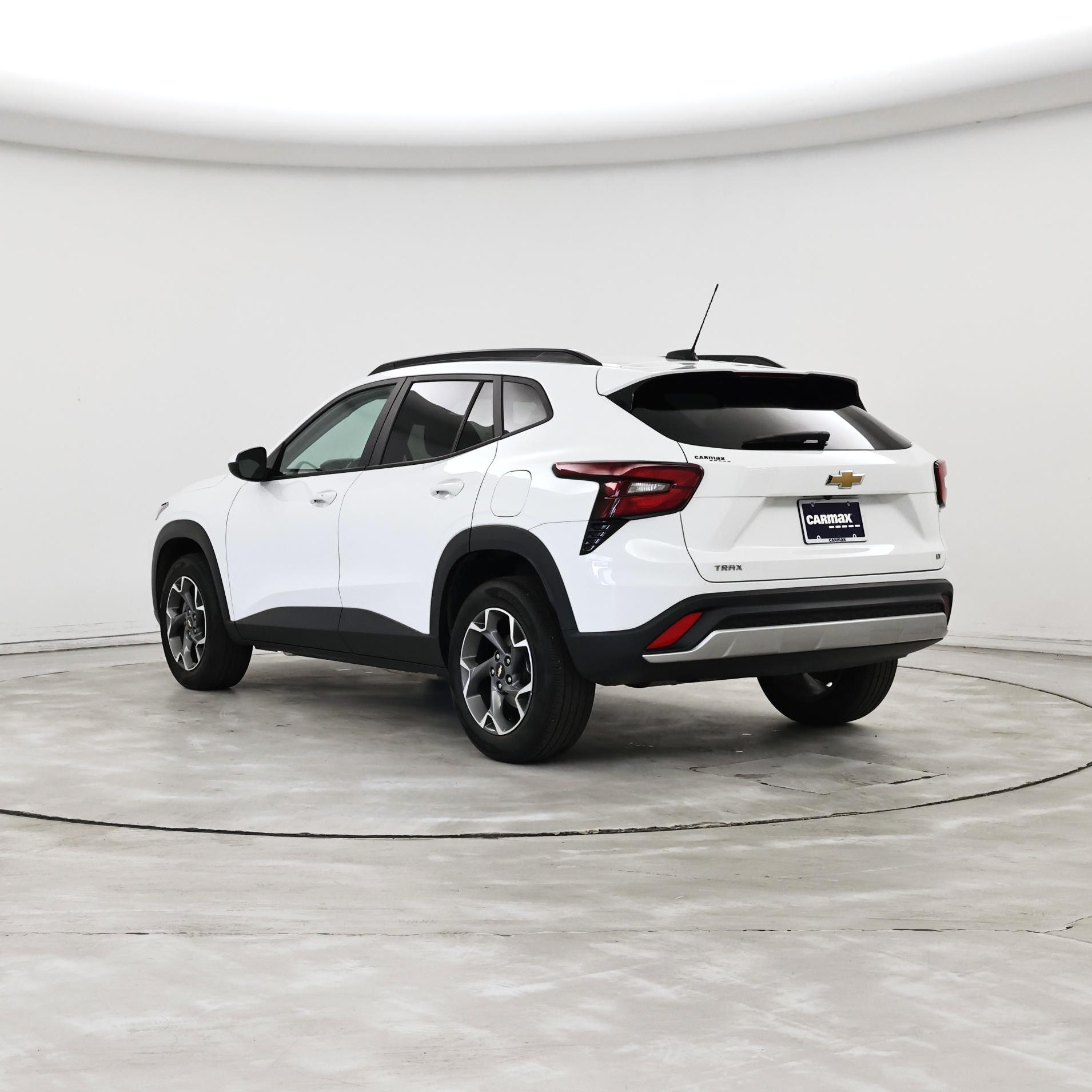 Thumbnail: 2024 Chevrolet Trax - 2