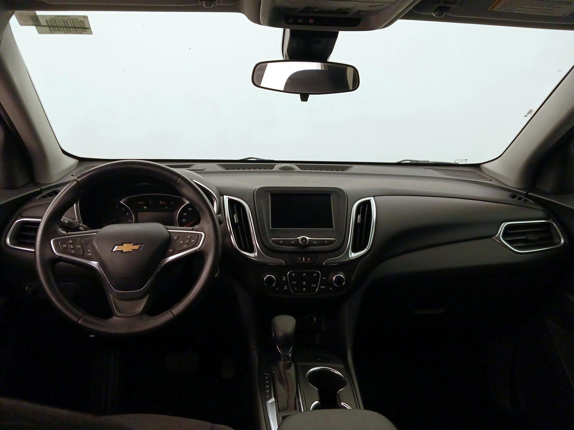 Thumbnail: 2022 Chevrolet Equinox - 9