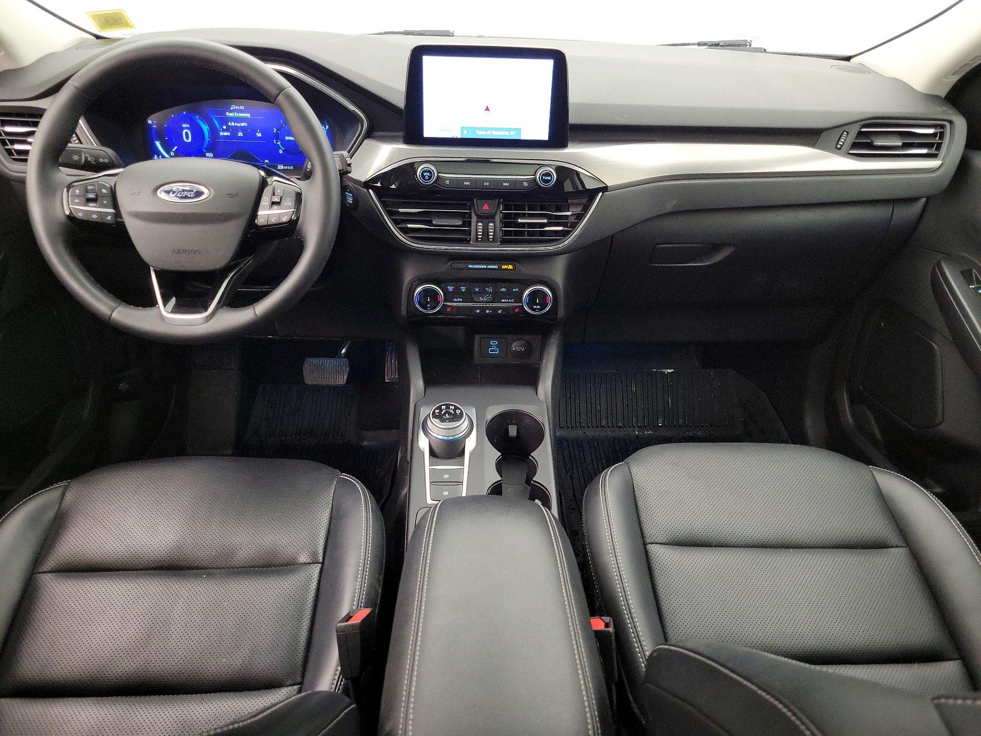 Thumbnail: 2022 Ford Escape - 9