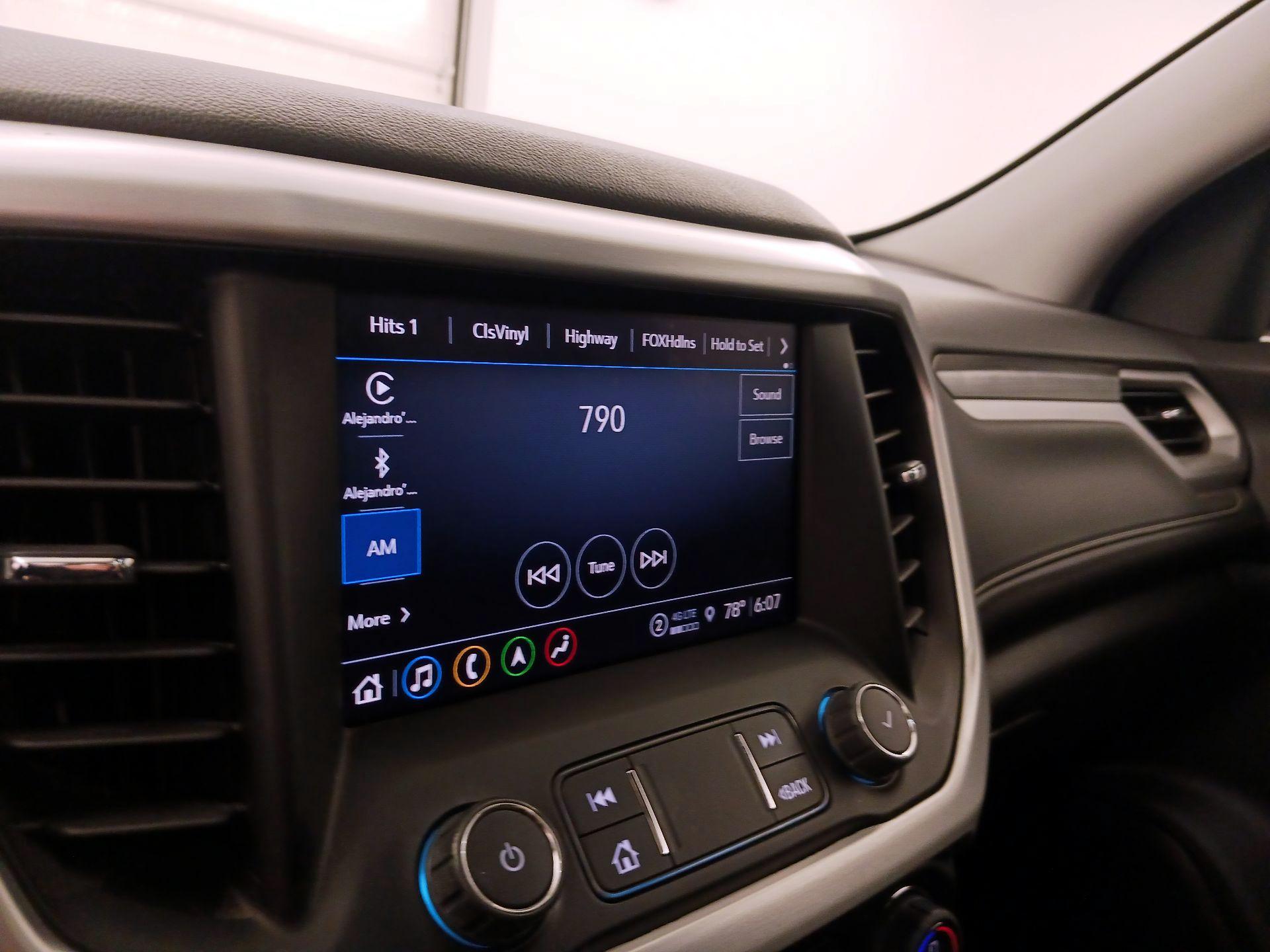 Thumbnail: 2023 GMC Acadia - 15