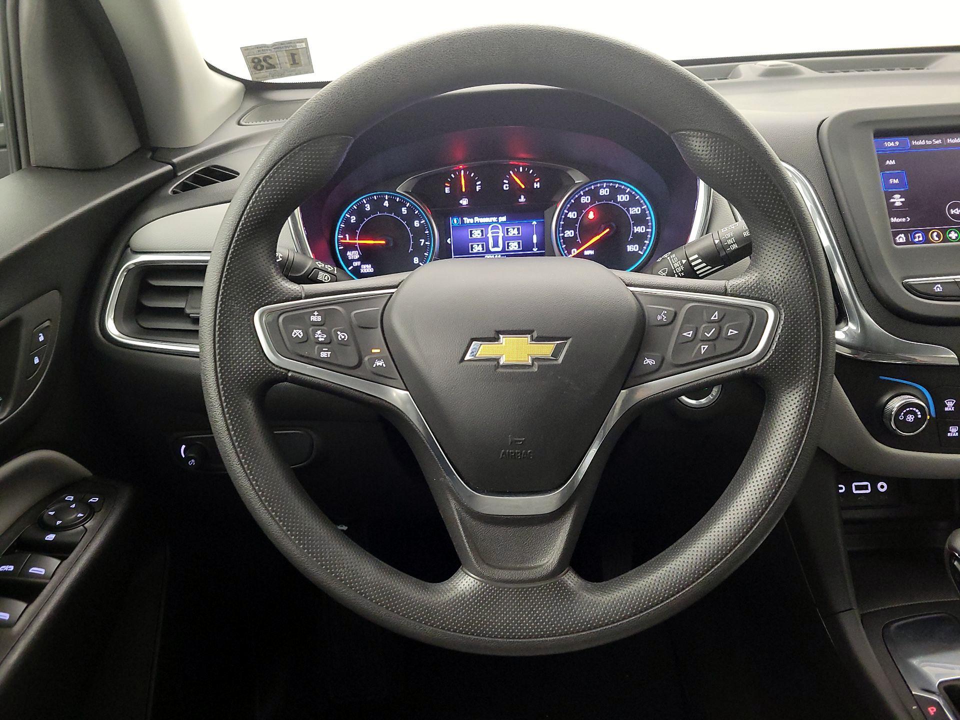Thumbnail: 2023 Chevrolet Equinox - 10