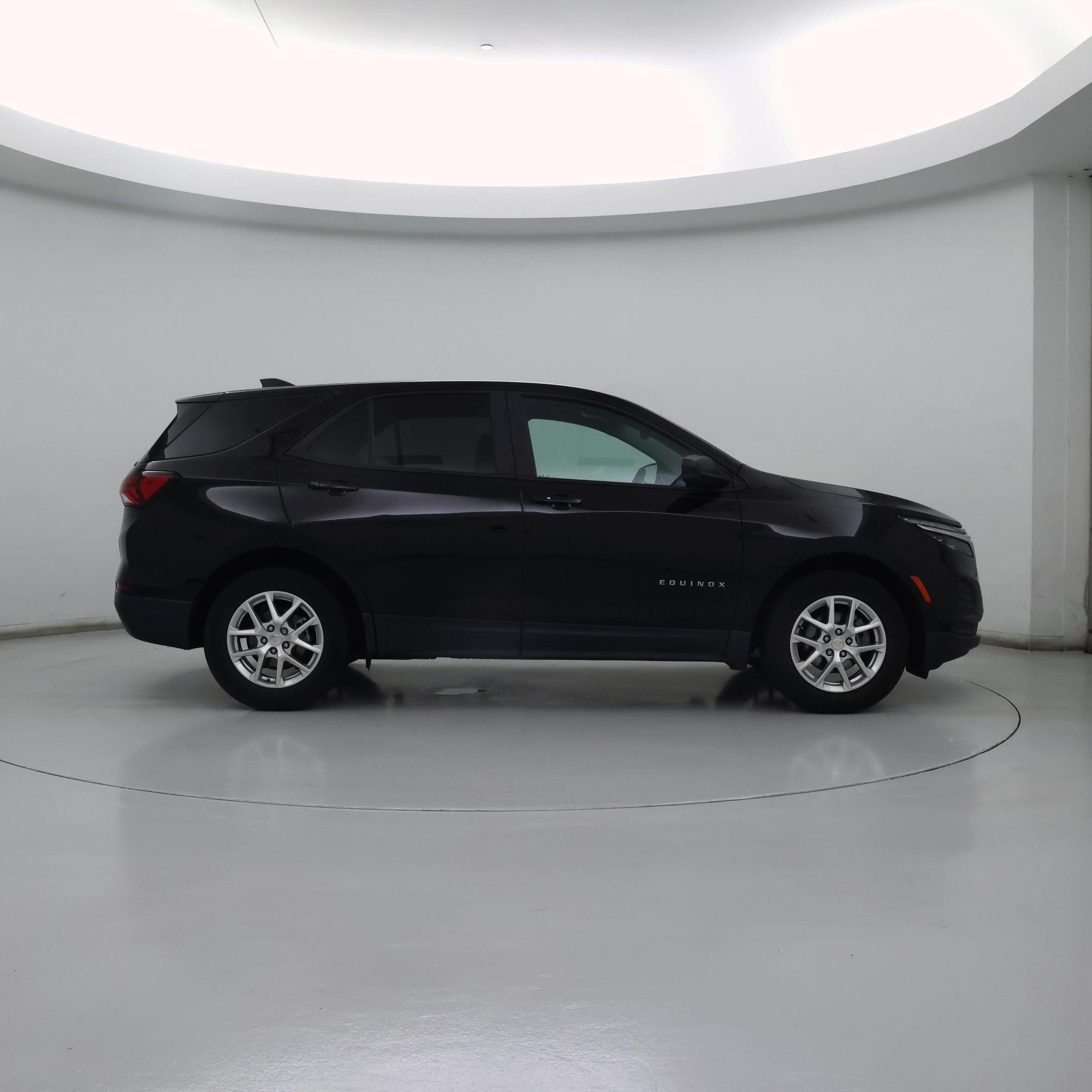 Thumbnail: 2023 Chevrolet Equinox - 7