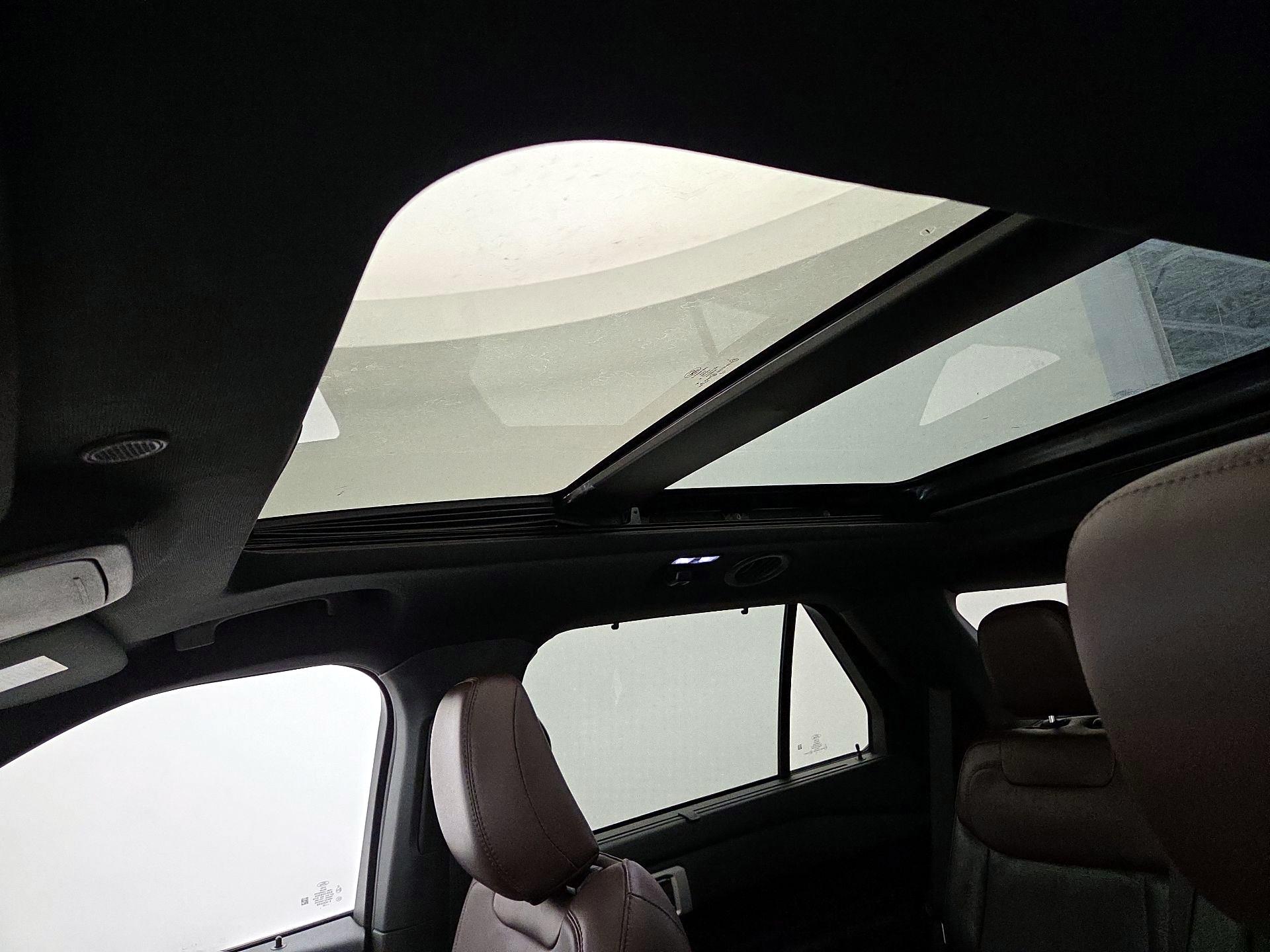 Thumbnail: 2022 Ford Explorer - 19