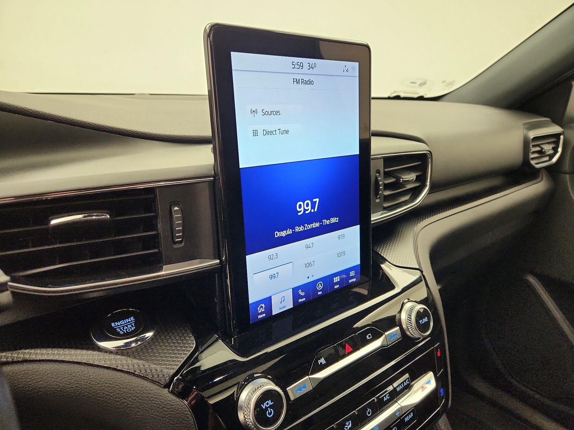 Thumbnail: 2022 Ford Explorer - 16