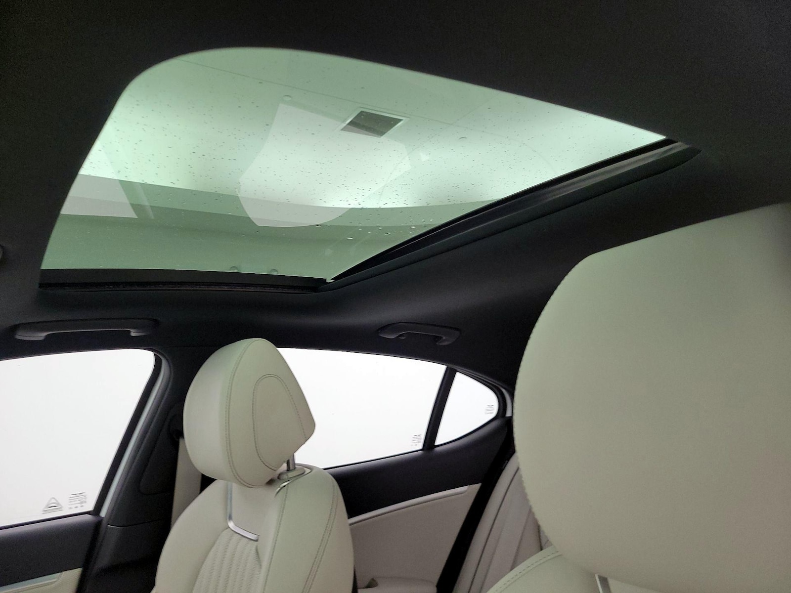 2025 GENESIS G70 Sport Advanced - Photo 21