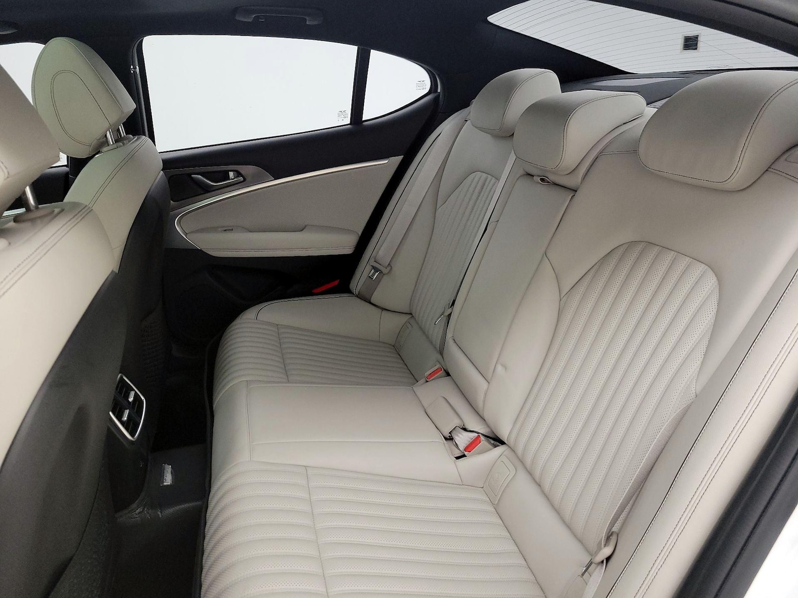 2025 GENESIS G70 Sport Advanced - Photo 22