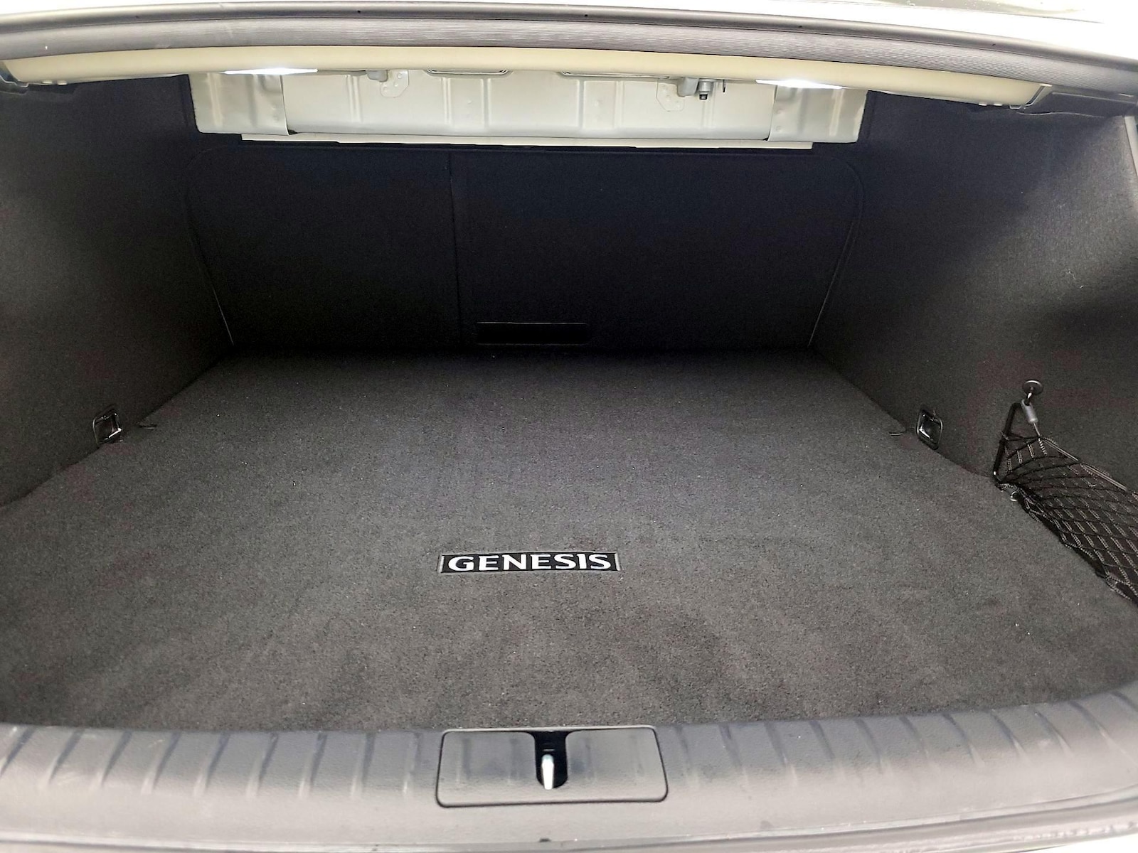 2025 GENESIS G70 Sport Advanced - Photo 23