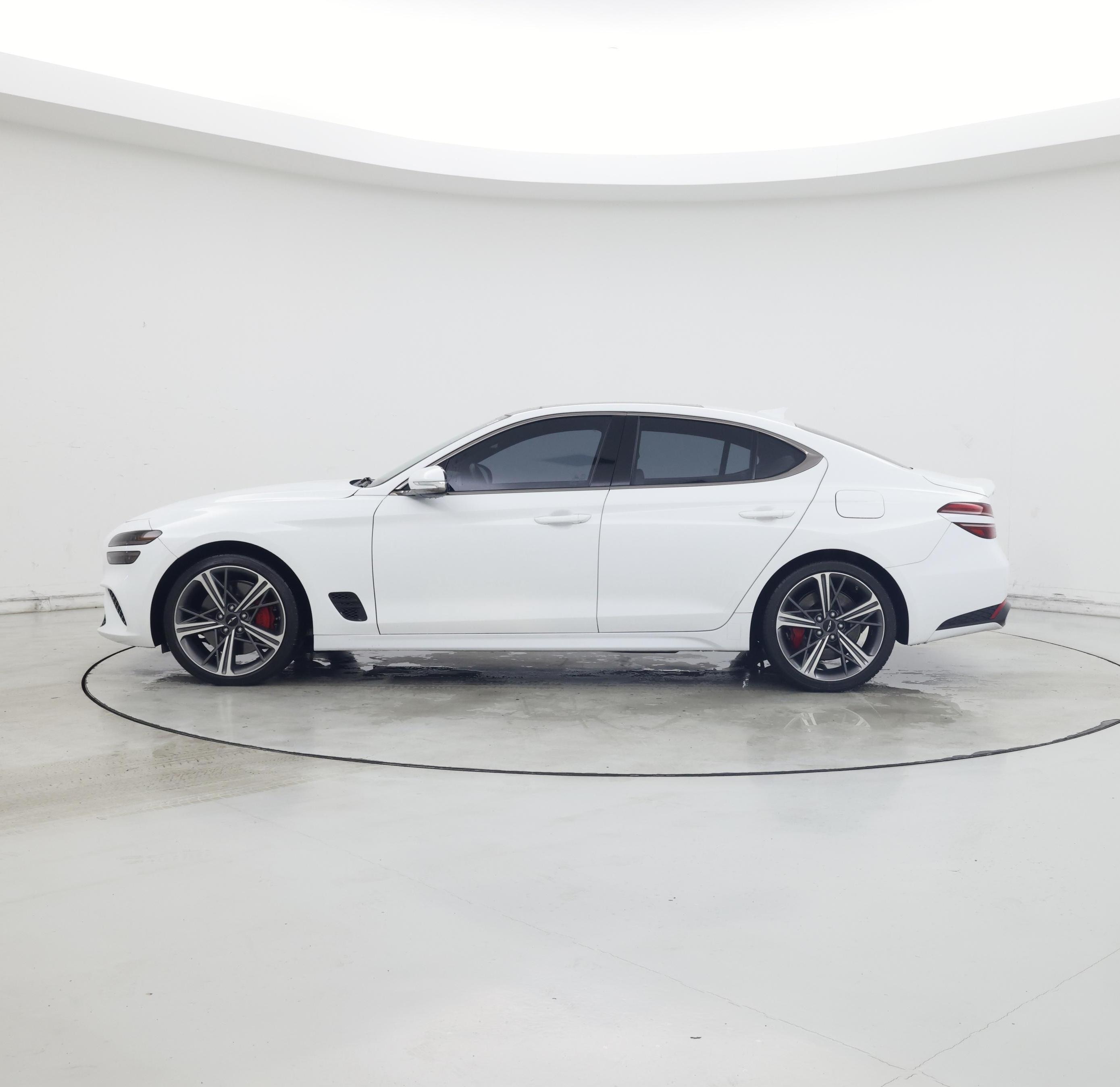 Thumbnail: 2025 Genesis G70 - 3