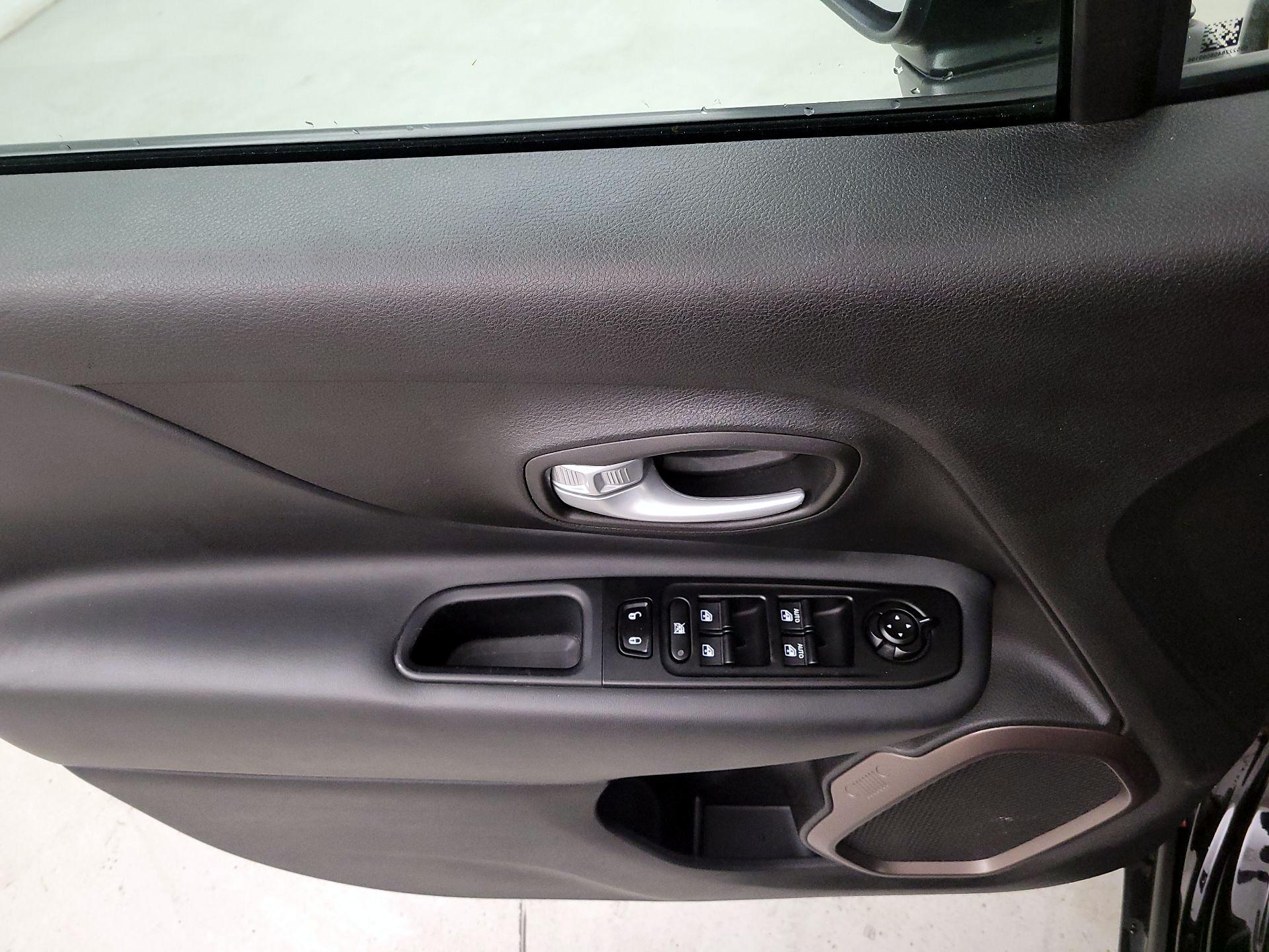 Thumbnail: 2023 Jeep Renegade - 12