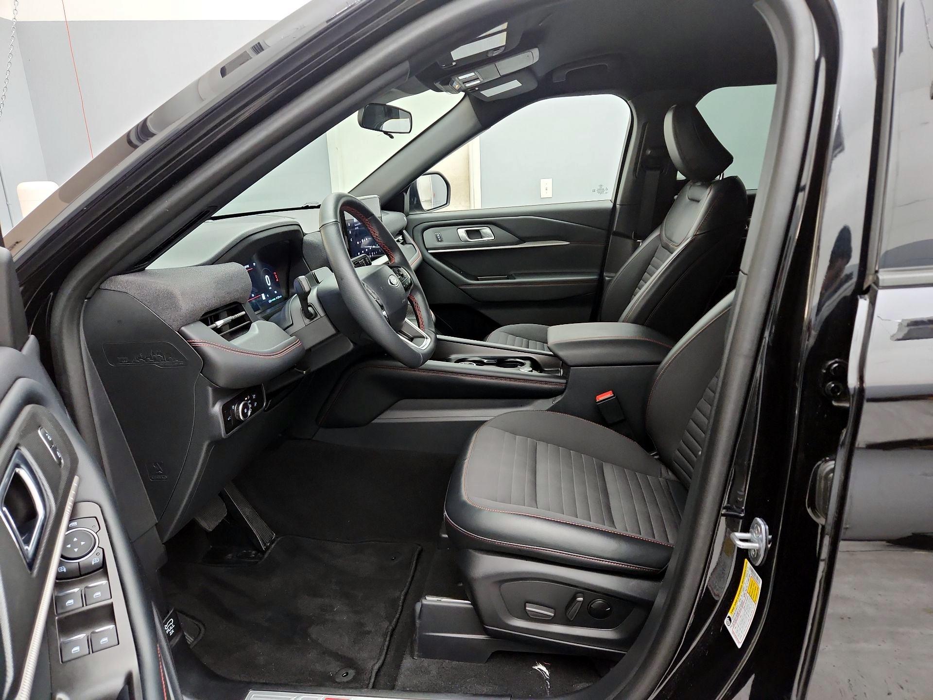 Thumbnail: 2025 Ford Explorer - 11